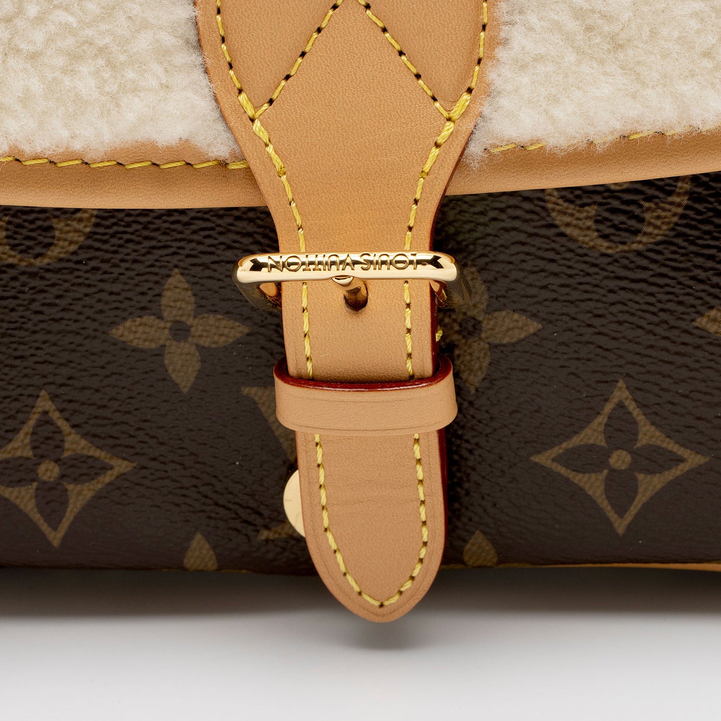 Louis Vuitton Monogram Canvas Shearling Cozygram Diane Shoulder Bag (SHF-zHKCJF)