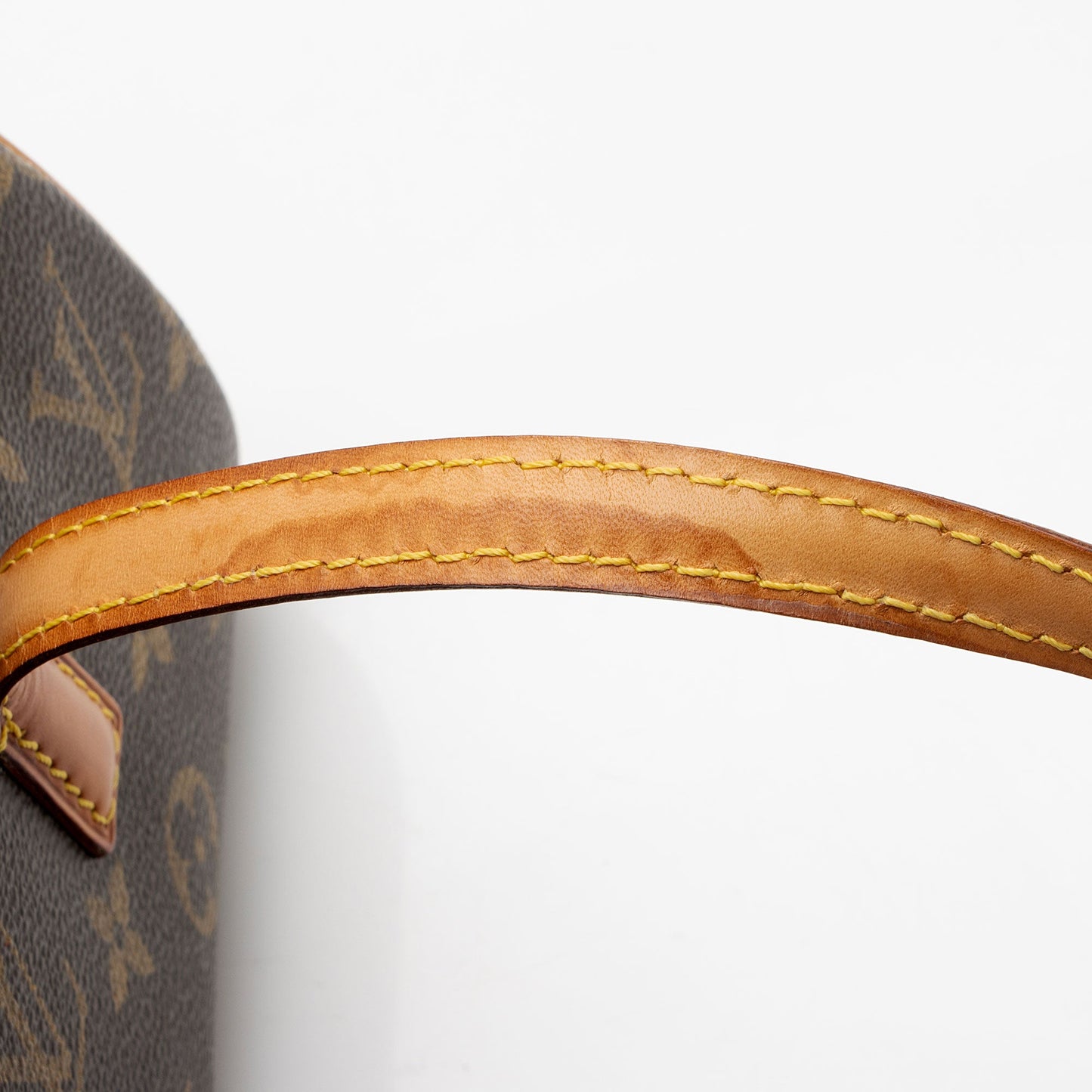 Louis Vuitton Monogram Canvas Sonatine Satchel (SHF-Wy42xp)
