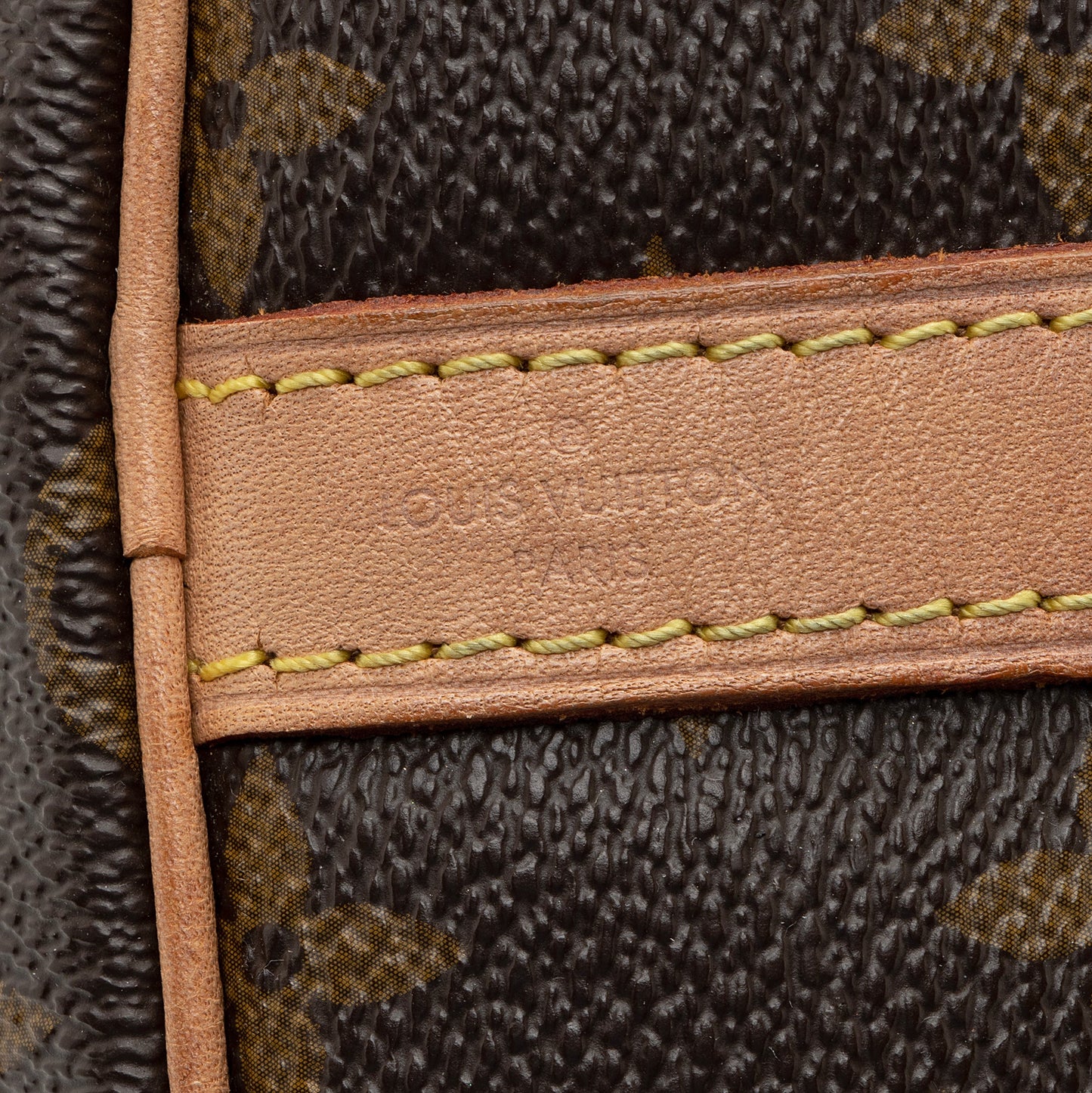 Louis Vuitton Monogram Canvas Speedy Bandouliere 30 Satchel (SHF-22714)