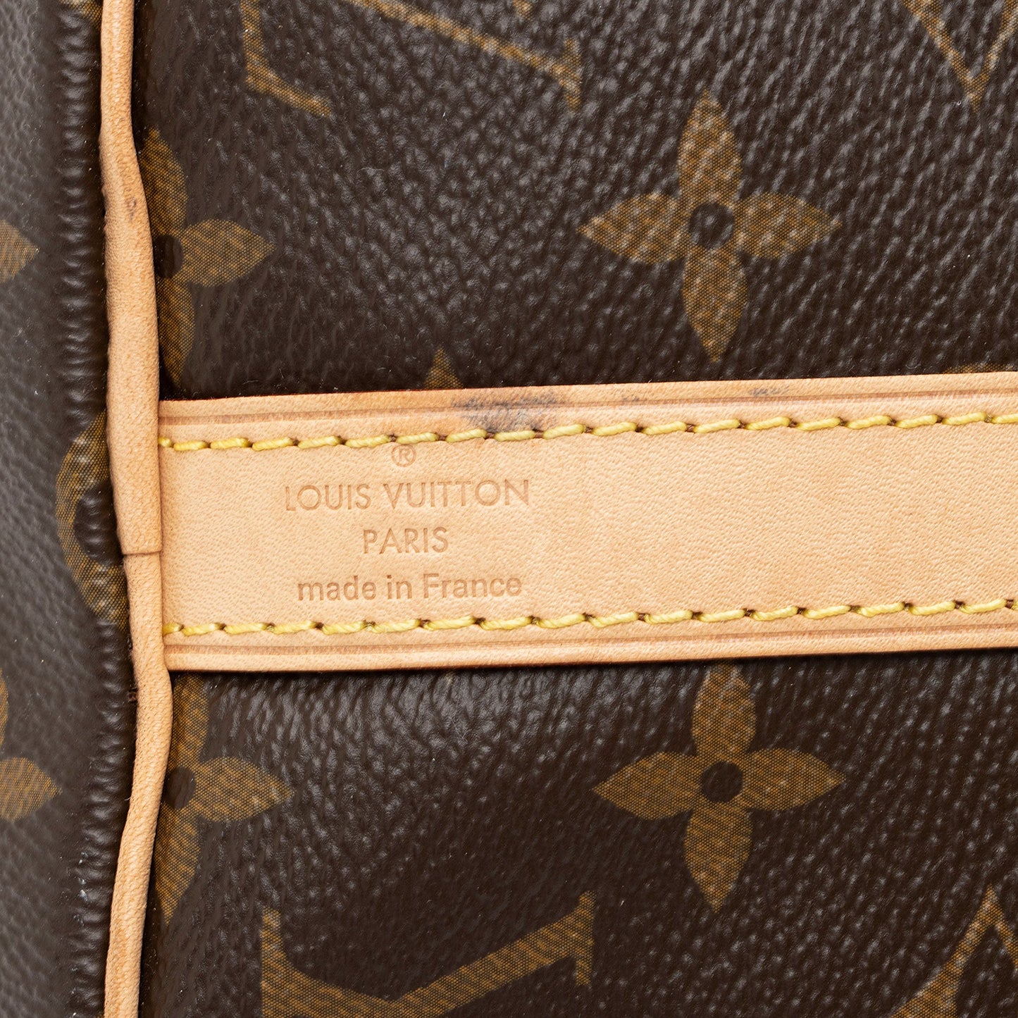 Louis Vuitton Monogram Canvas Speedy Bandouliere 30 Satchel (SHF-ofssD0)