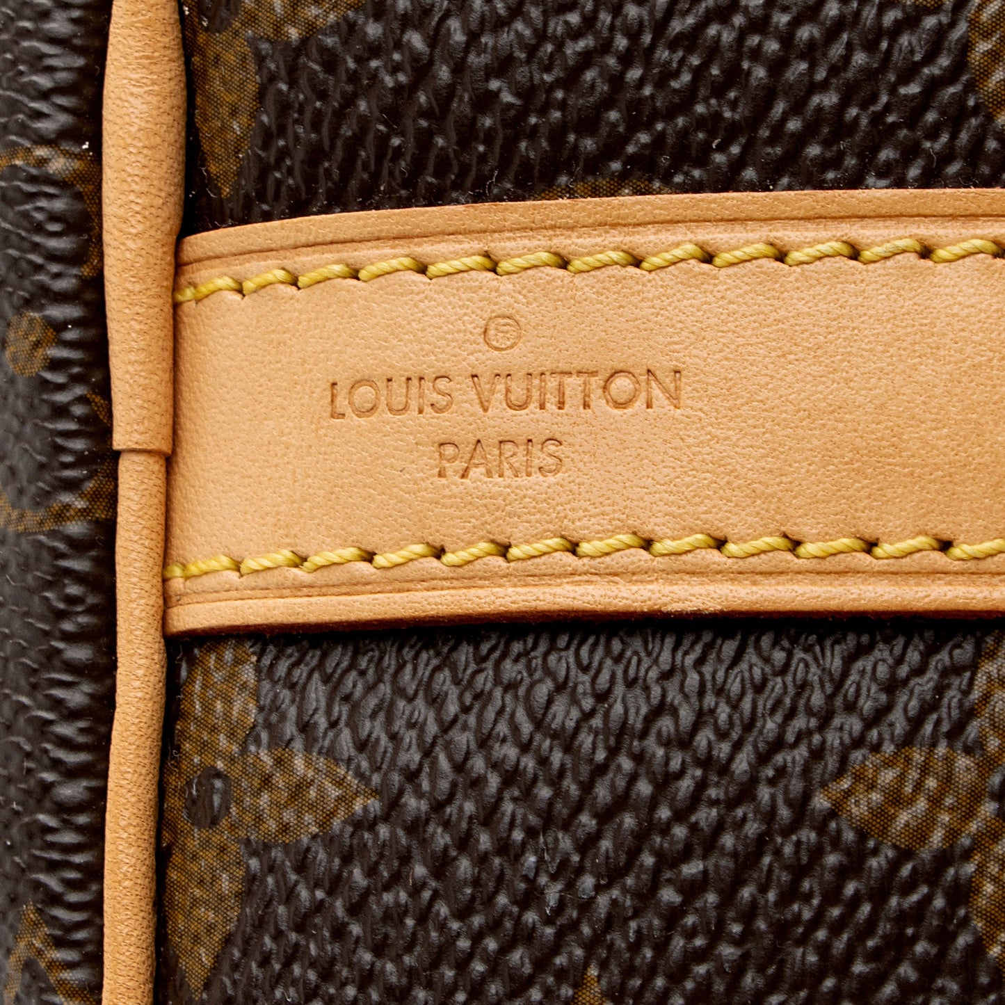 Louis Vuitton Monogram Canvas Speedy Bandouliere 40 Satchel (SHF-sorosO)
