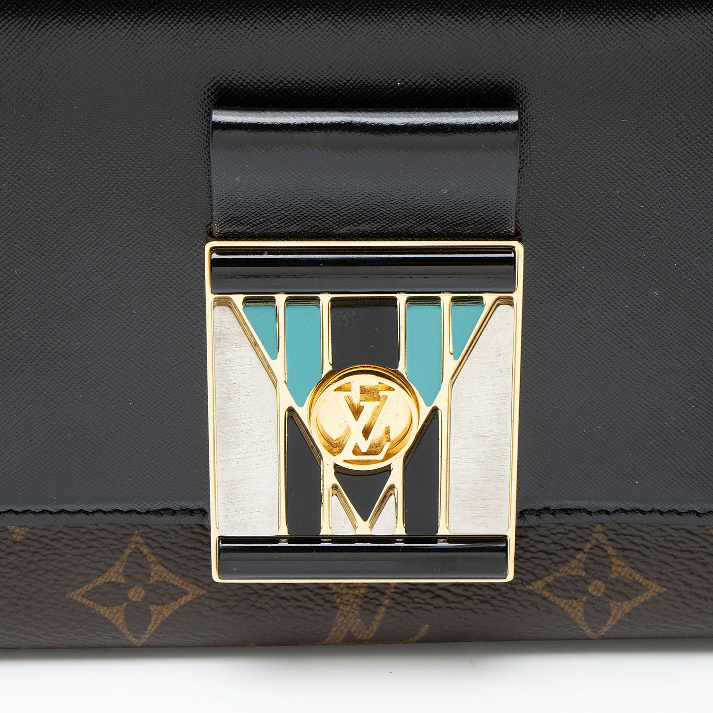 Louis Vuitton Monogram Canvas Thelma Pochette