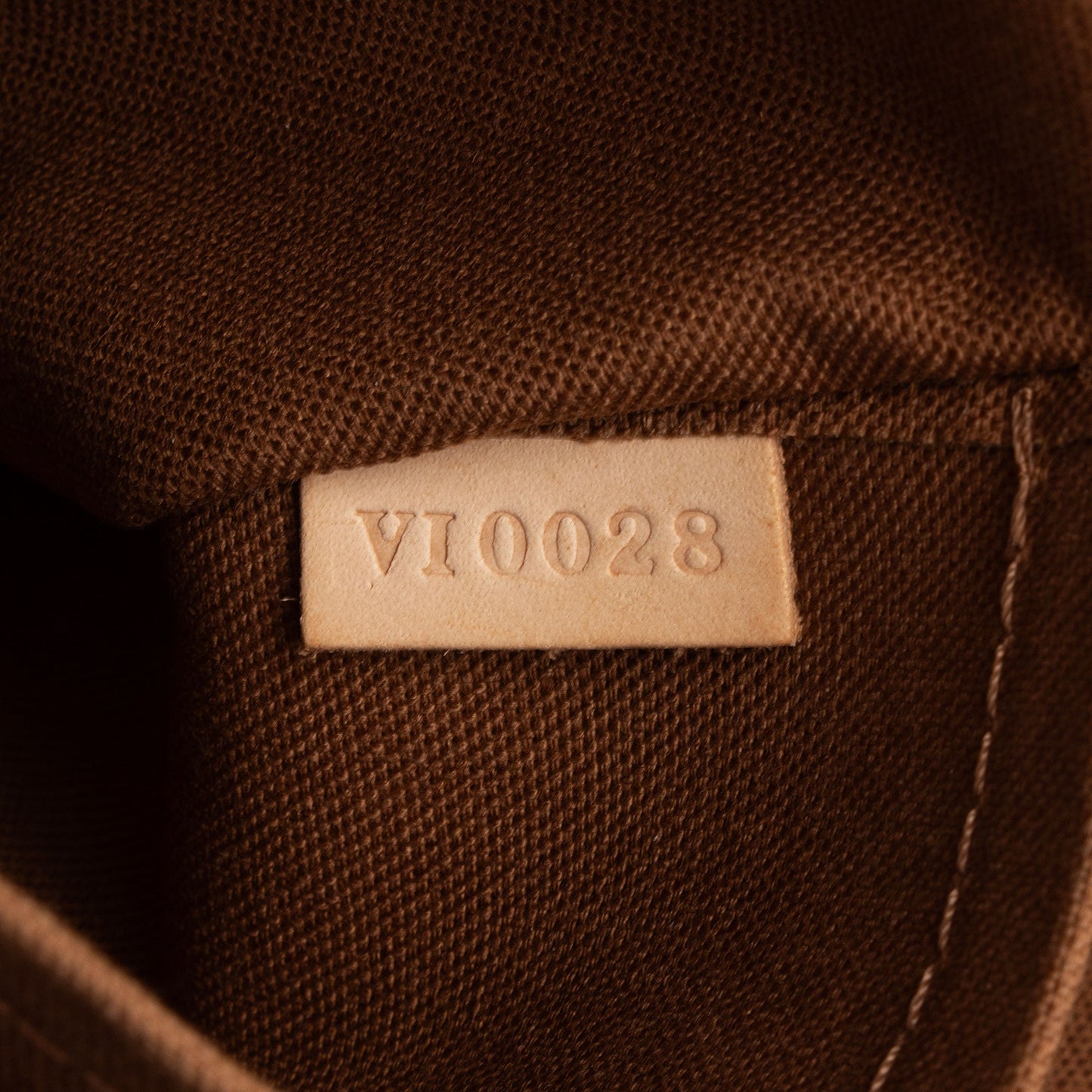 Louis Vuitton Monogram Canvas Tivoli PM Satchel (SHF-1oaaCK)