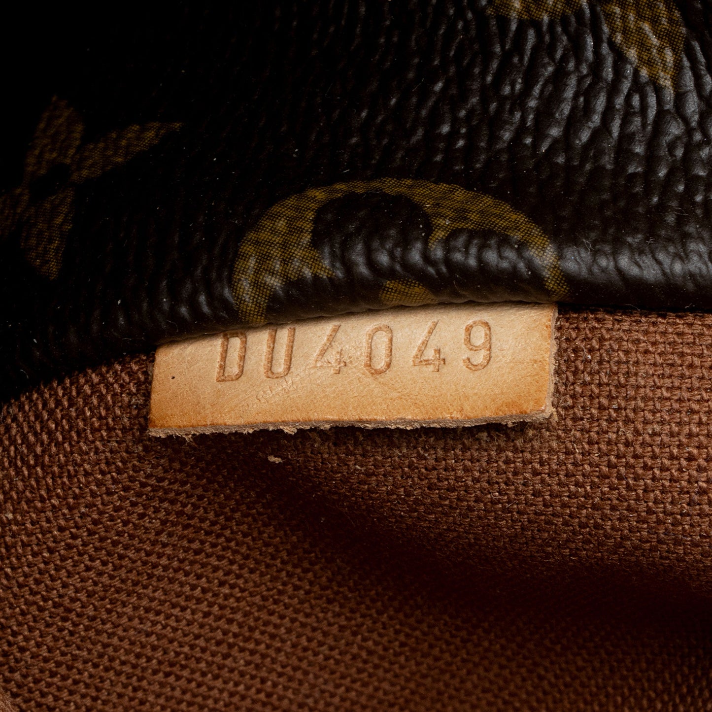 Louis Vuitton Monogram Canvas Totally GM Tote (SHF-sCDkjT)