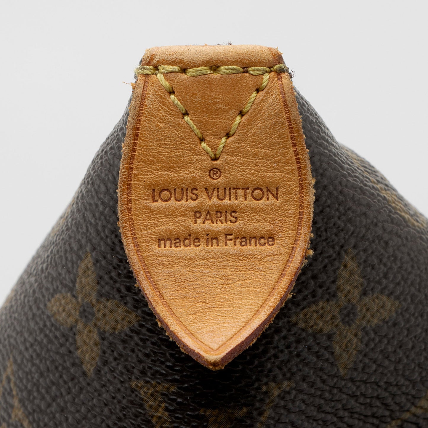 Louis Vuitton Monogram Canvas Totally GM Tote (SHF-sCDkjT)