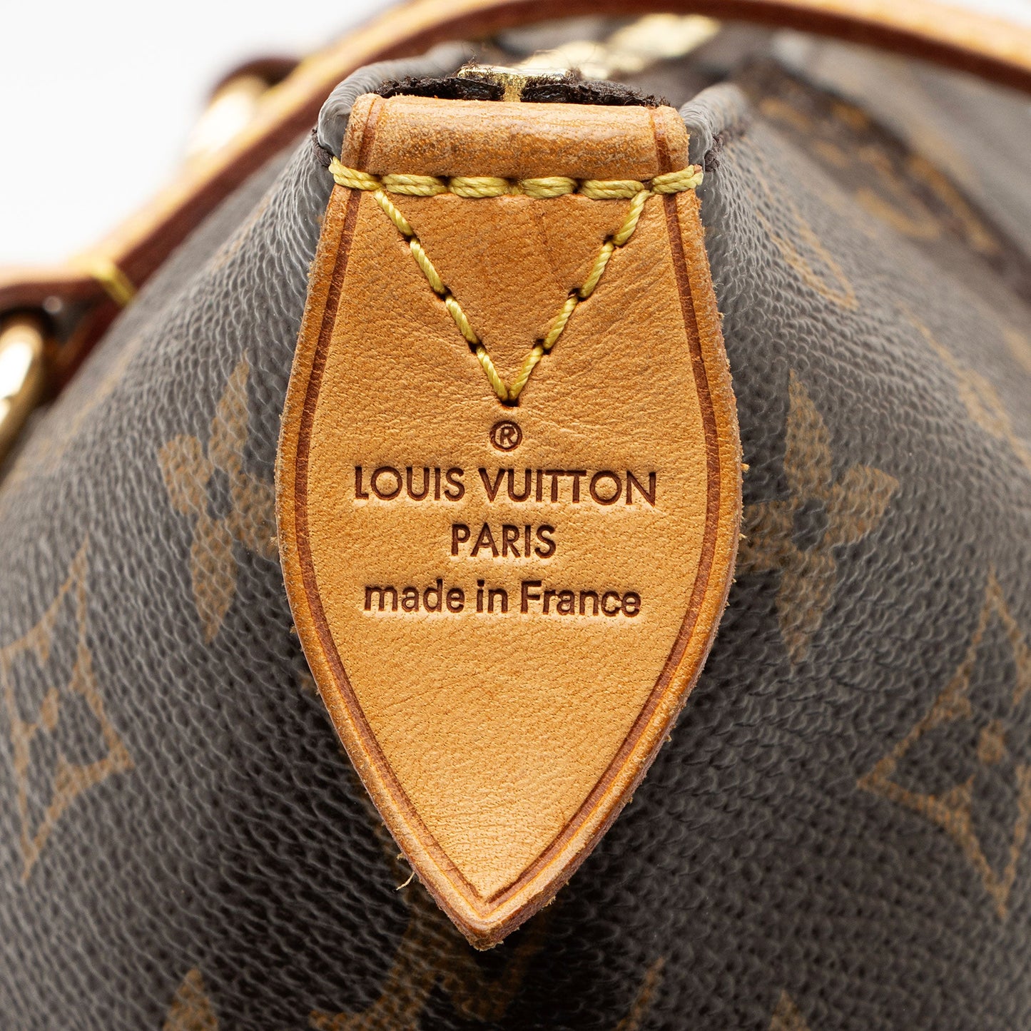 Louis Vuitton Monogram Canvas Totally MM Tote (SHF-hVxzNU)