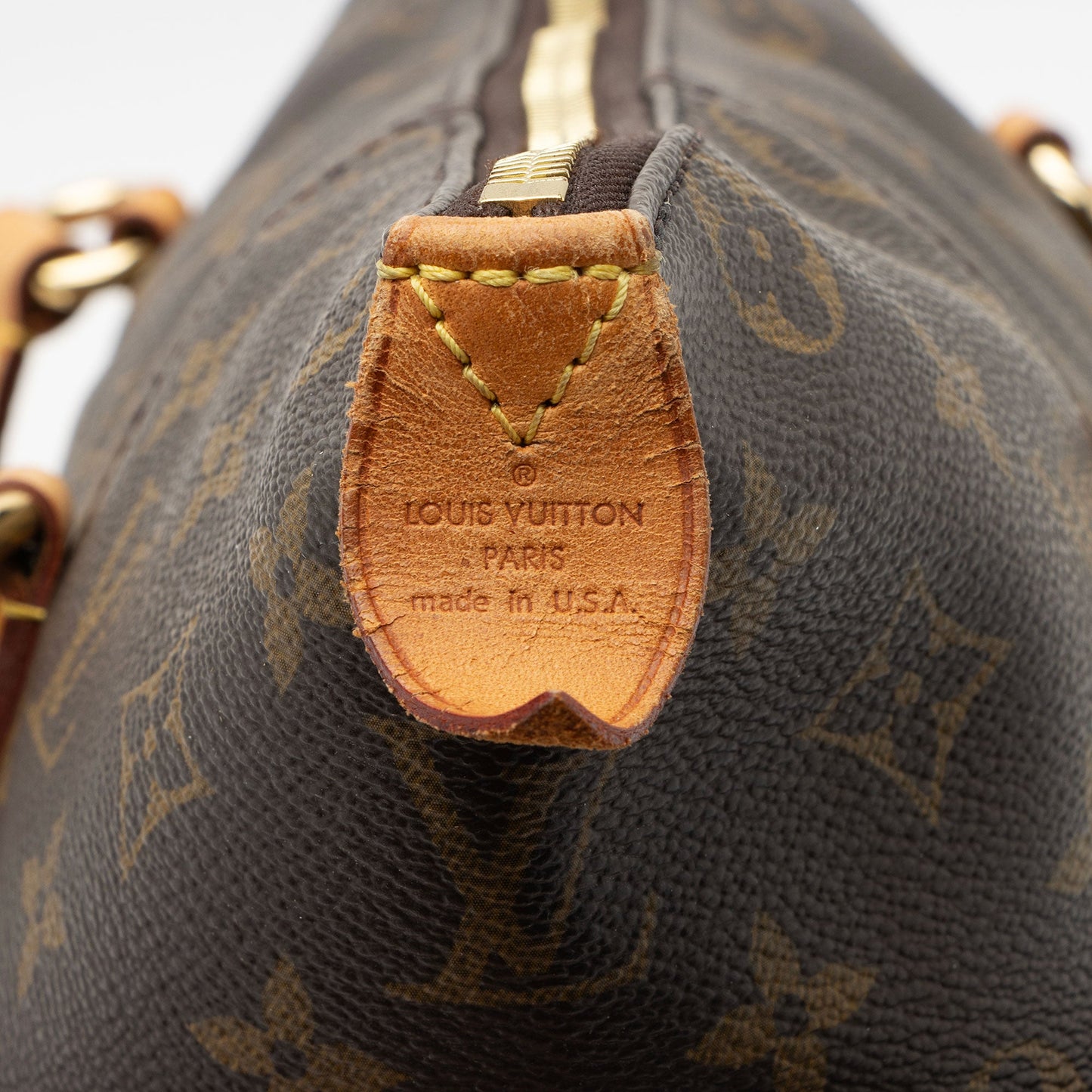 Louis Vuitton Monogram Canvas Totally MM Tote (SHF-2Dq2mz)