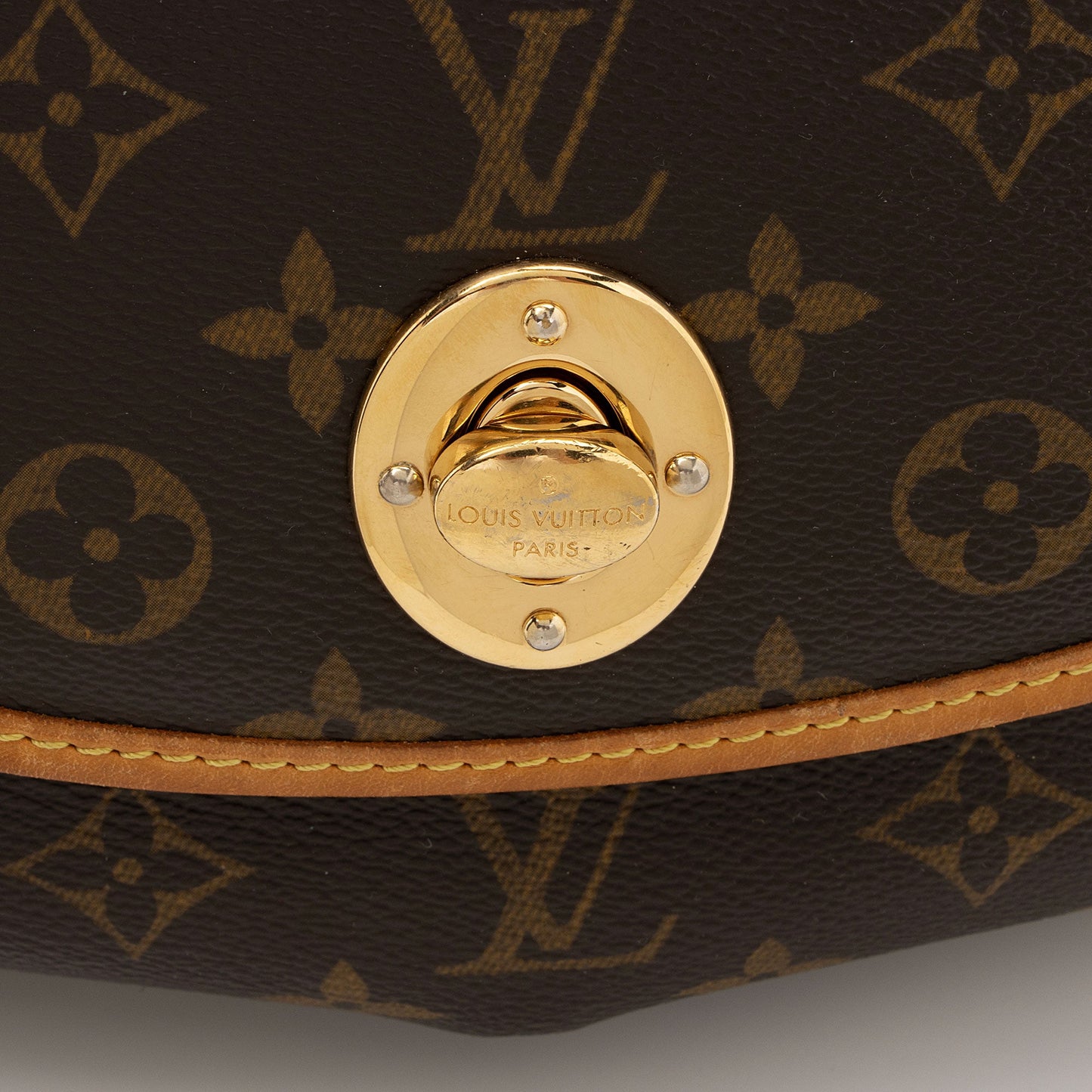 Louis Vuitton Monogram Canvas Tulum PM Shoulder Bag (SHF-DIdfDN)