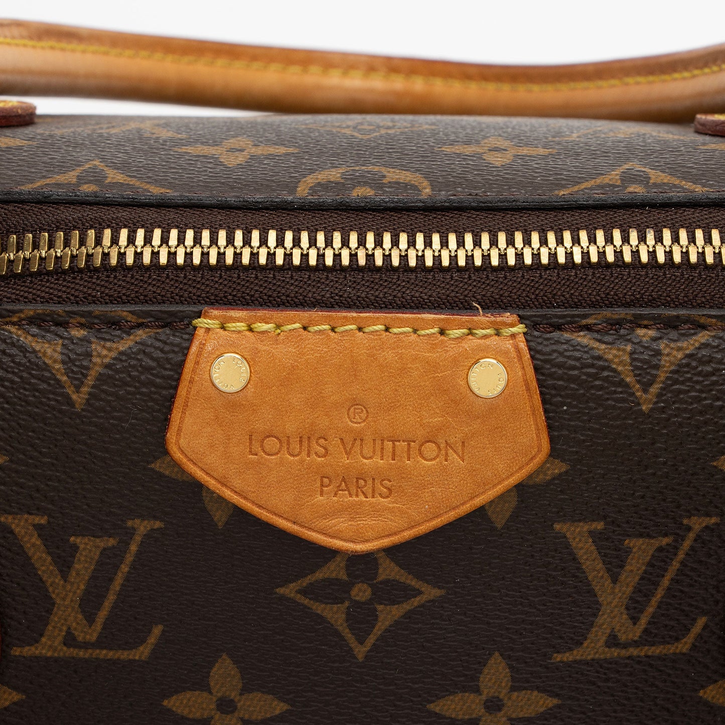 Louis Vuitton Monogram Canvas Turenne MM Satchel (SHF-9dOQuY)