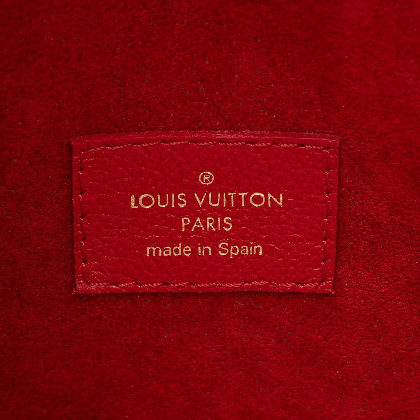 Louis Vuitton Monogram Canvas Victoire Chain Bag (SHF-MCNB1E)