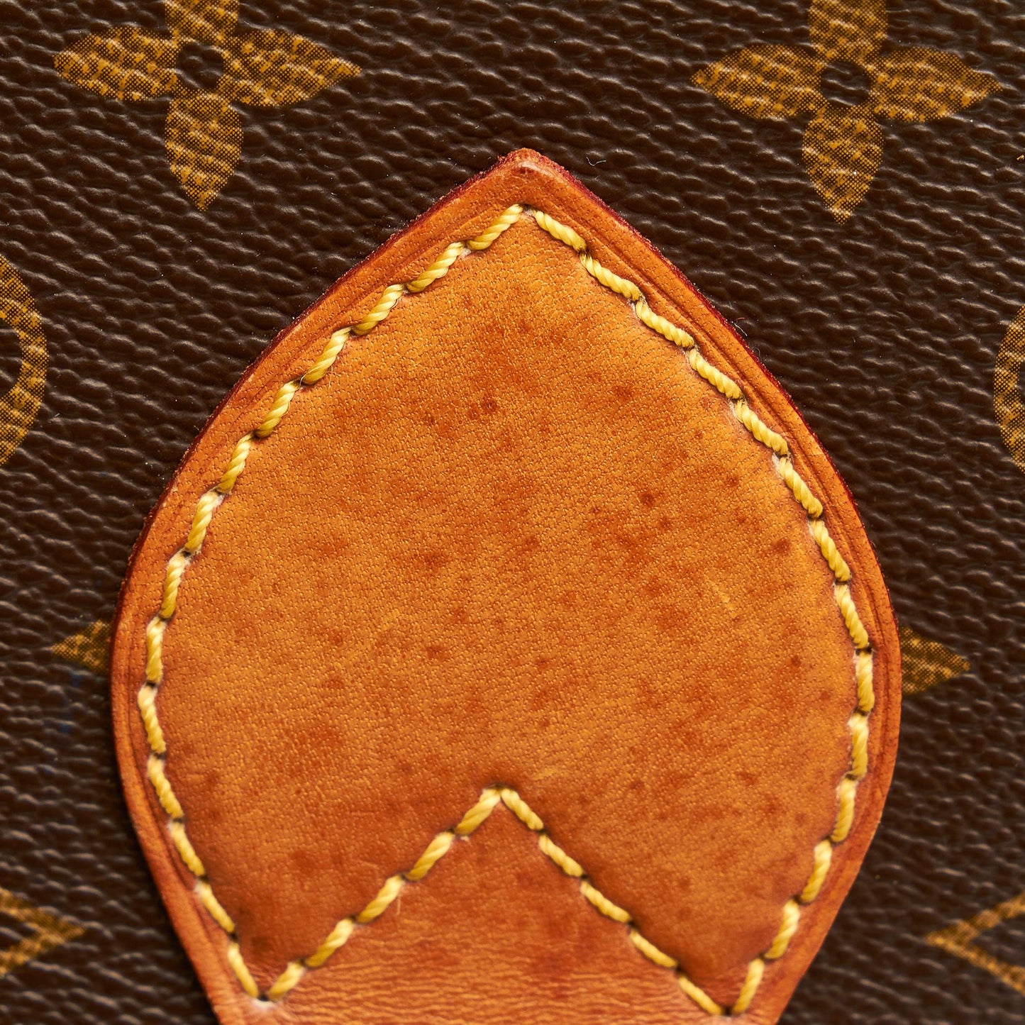 Louis Vuitton Monogram Cartouchiere GM (SHG-niWh8J)