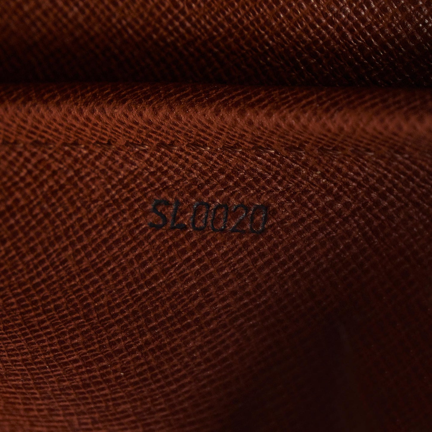 Louis Vuitton Monogram Cartouchiere GM (SHG-388Qdb)