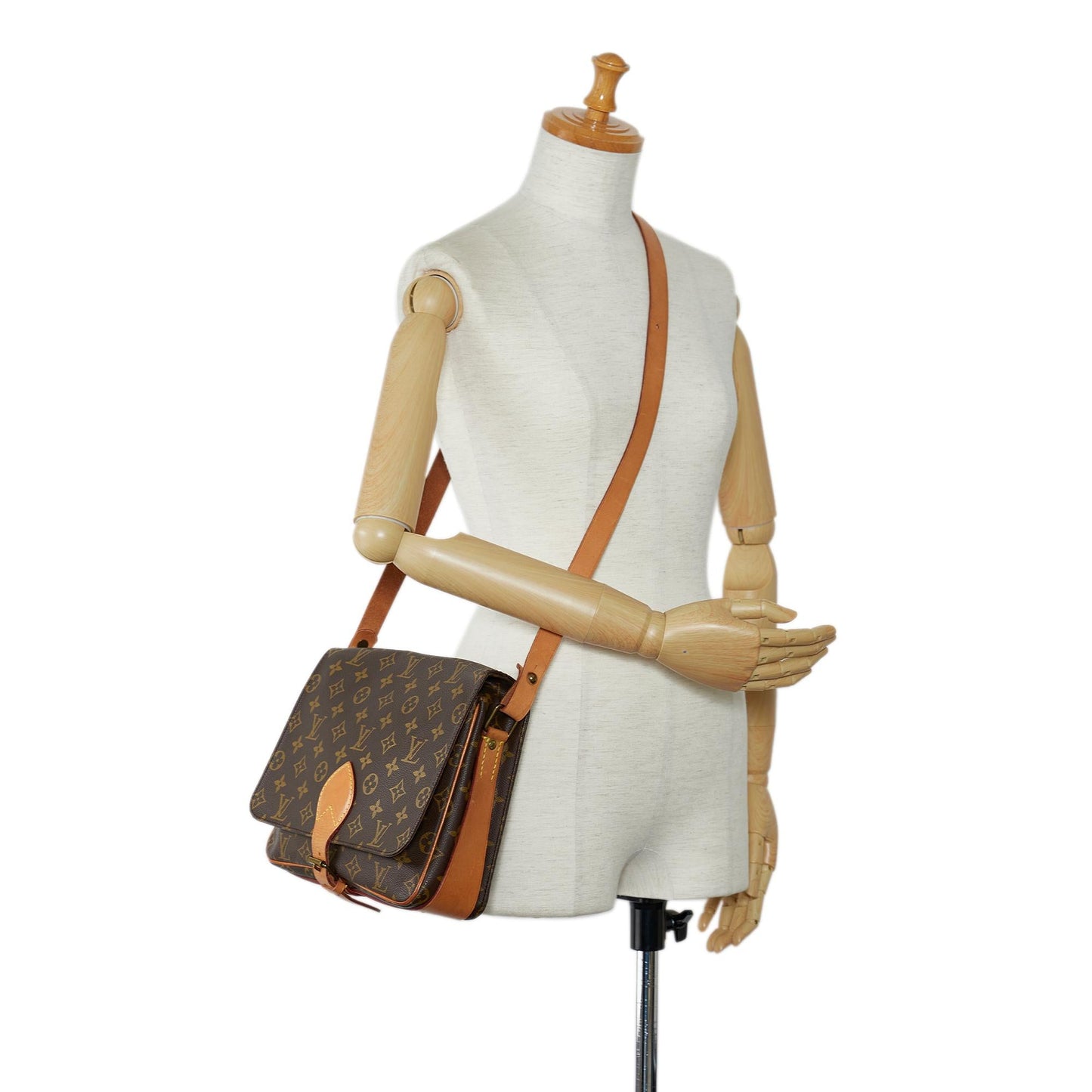 Louis Vuitton Monogram Cartouchiere GM (SHG-gJVw0R)