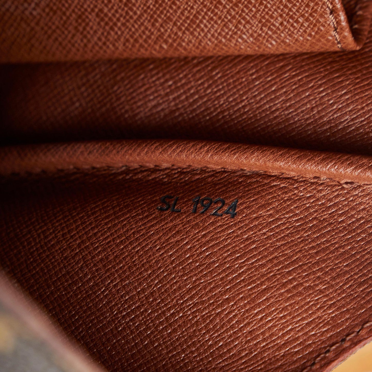 Louis Vuitton Monogram Cartouchiere GM (SHG-dcZHvU)