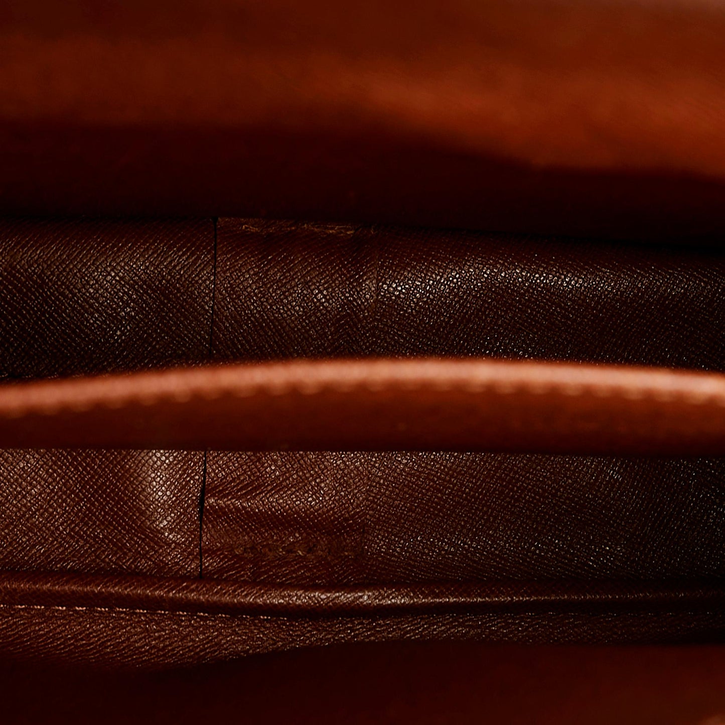 Louis Vuitton Monogram Cartouchiere MM (SHG-29213)