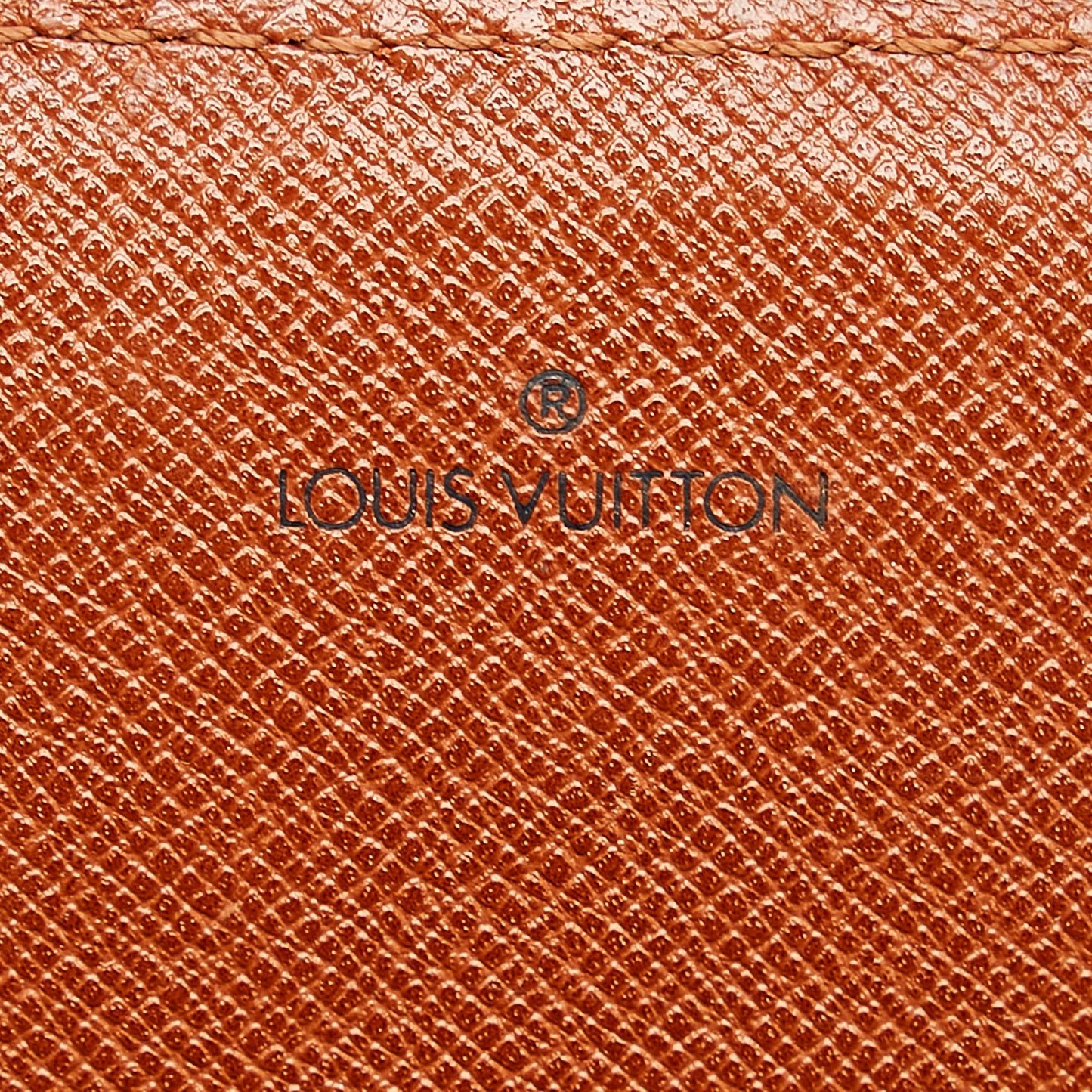 Louis Vuitton Monogram Cartouchiere MM (SHG-29213)