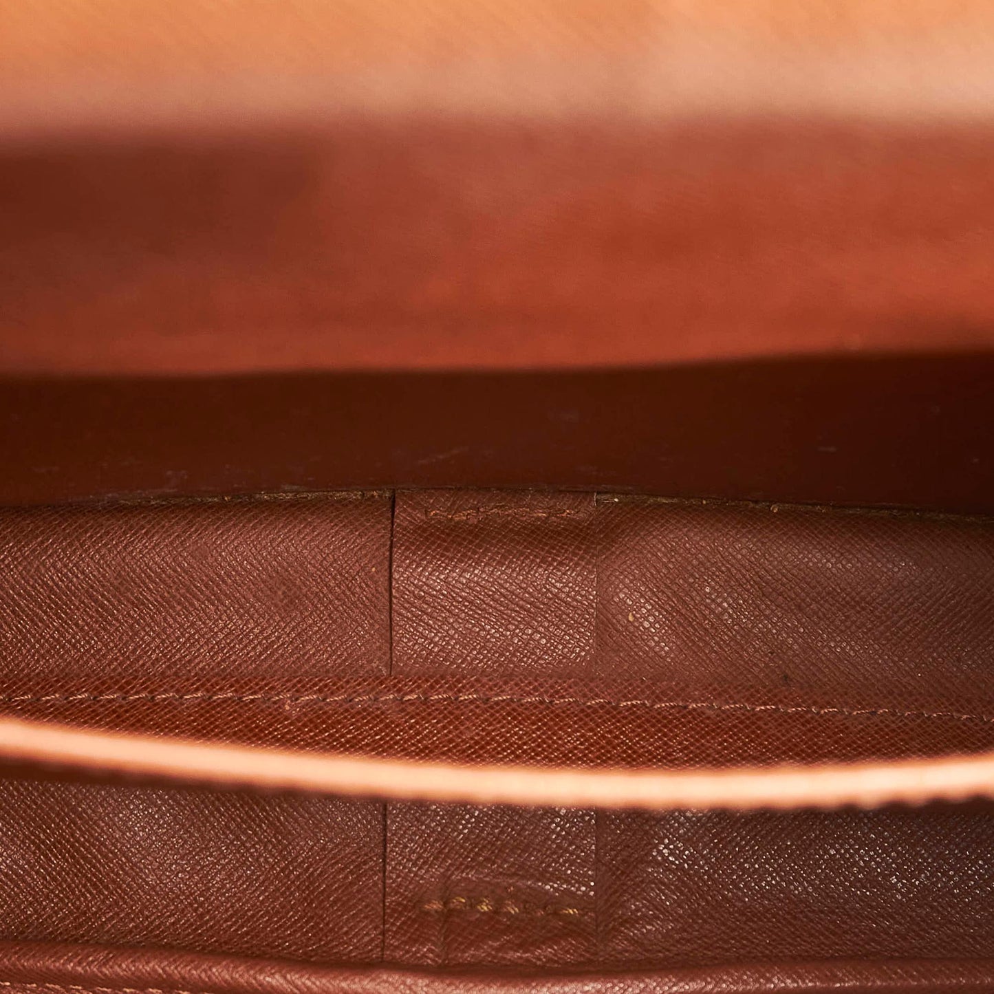 Louis Vuitton Monogram Cartouchiere MM (SHG-31093)