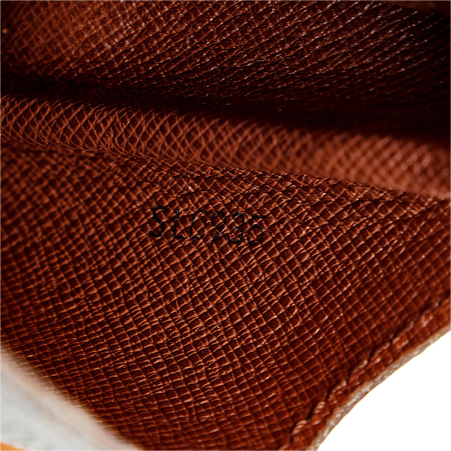 Louis Vuitton Monogram Cartouchiere MM (SHG-VgnUIA)