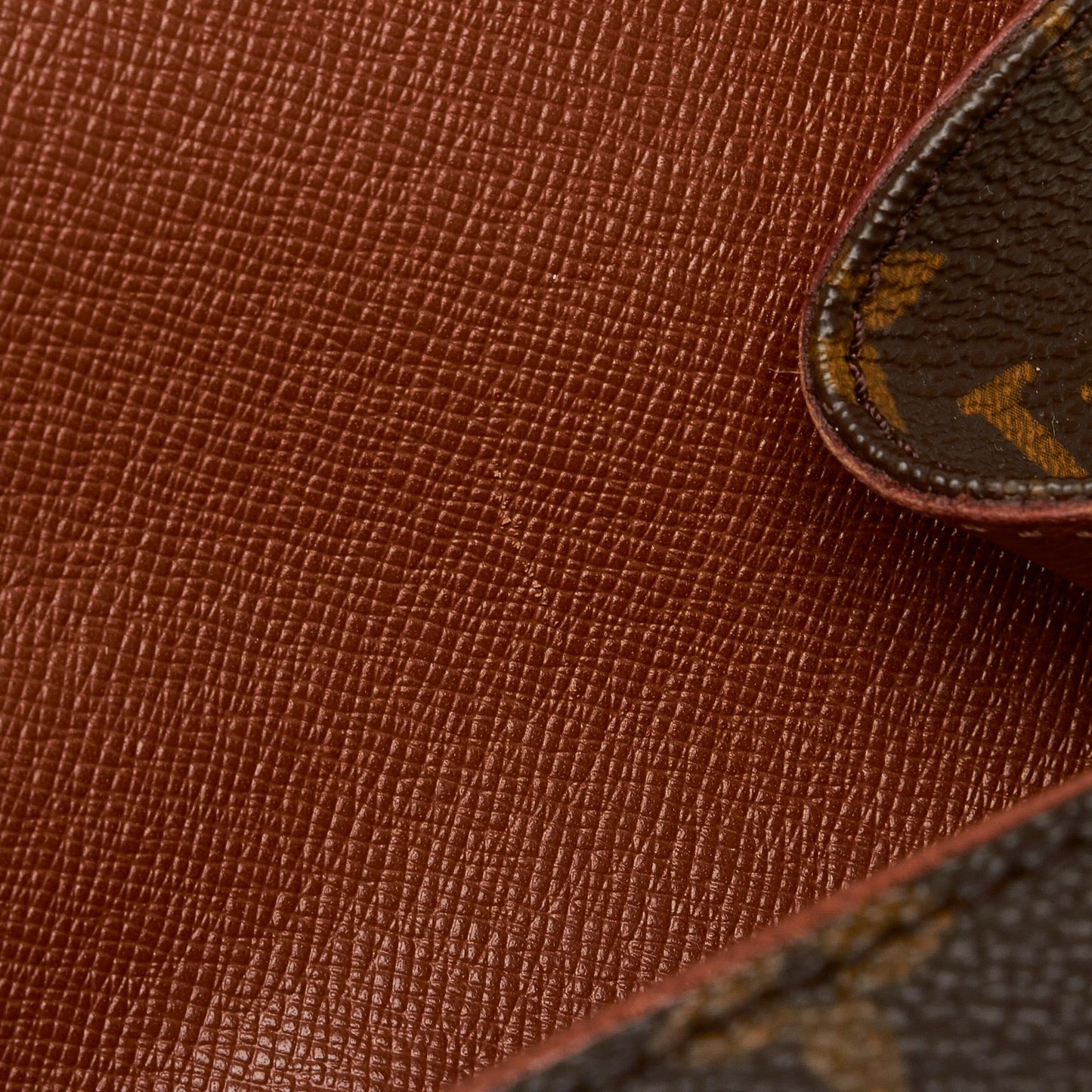 Louis Vuitton Monogram Cartouchiere MM (SHG-dy5CPX)
