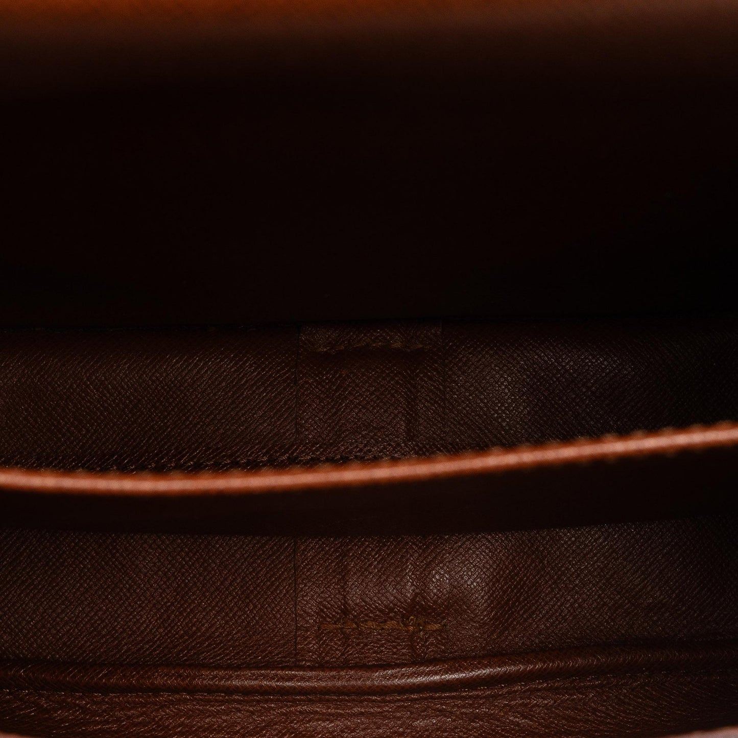 Louis Vuitton Monogram Cartouchiere MM (SHG-zceKCf)