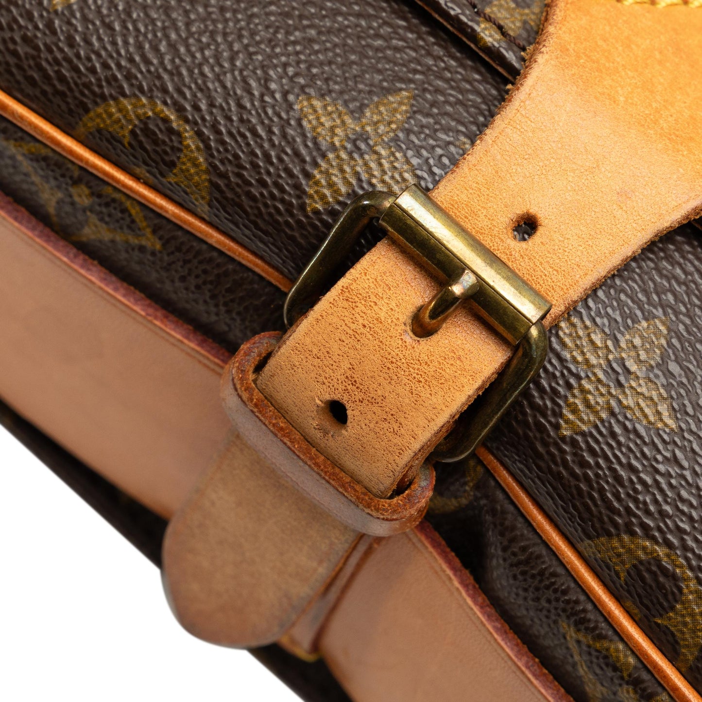 Louis Vuitton Monogram Cartouchiere MM (SHG-fLZKar)