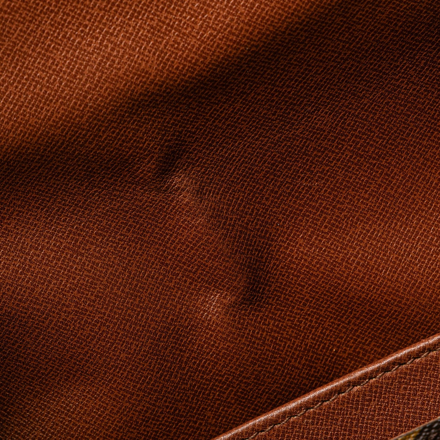 Louis Vuitton Monogram Cartouchiere MM (SHG-NwYwal)