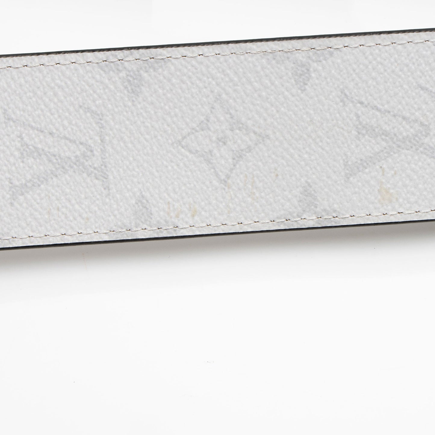 Louis Vuitton Monogram Chalk Taiga Leather Outdoor Flap Messenger