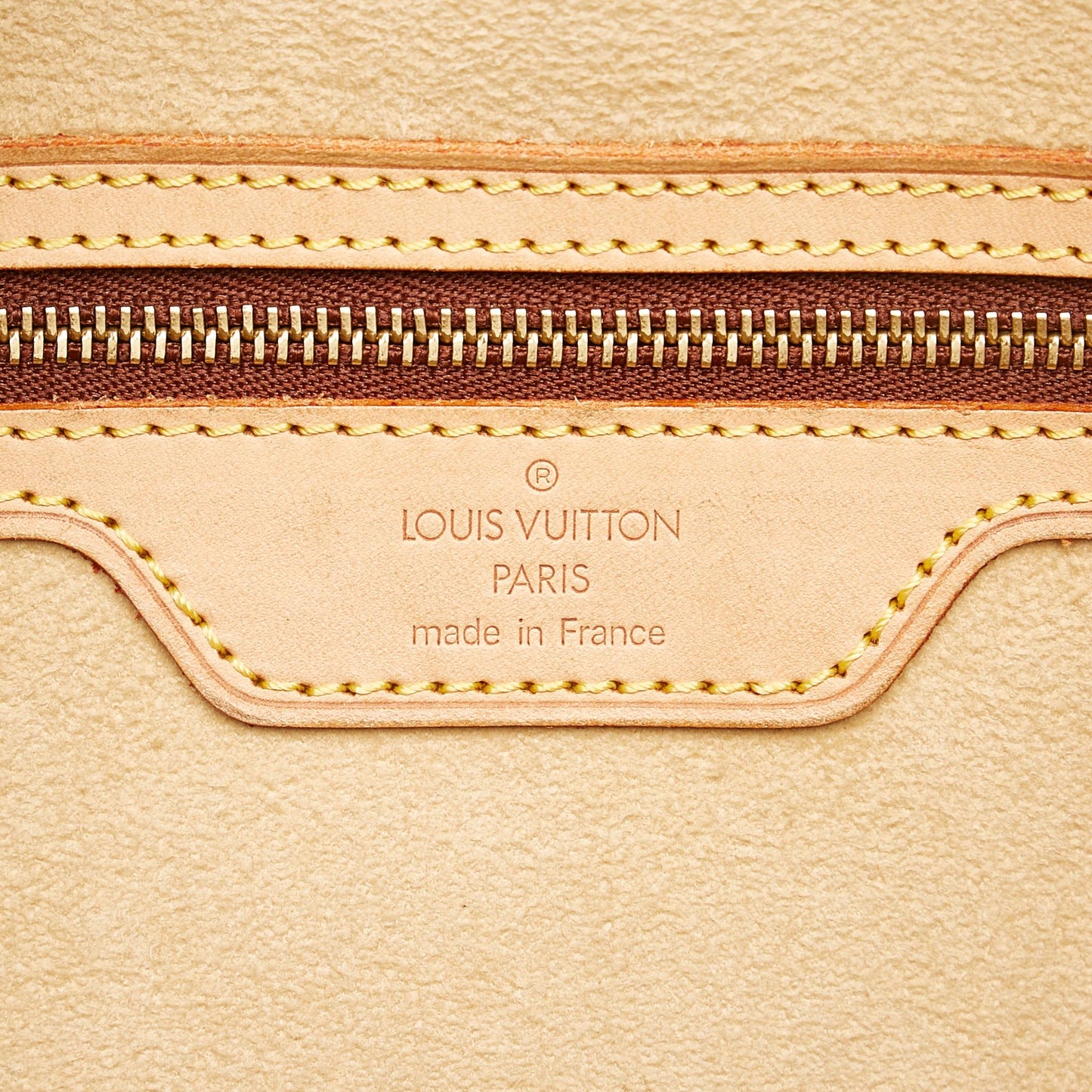 Louis Vuitton Monogram Cite GM (SHG-34294)