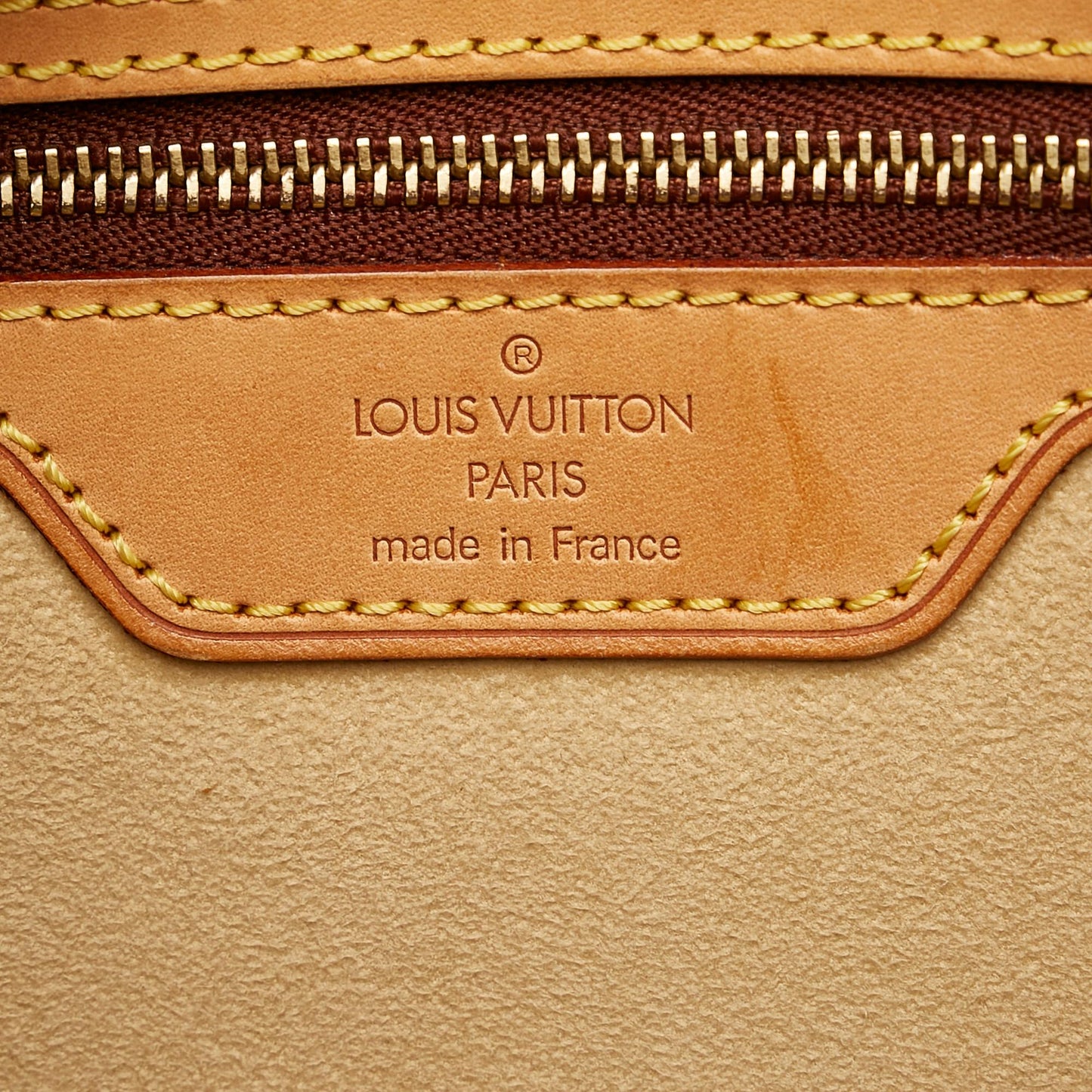 Louis Vuitton Monogram Cite GM (SHG-37245)