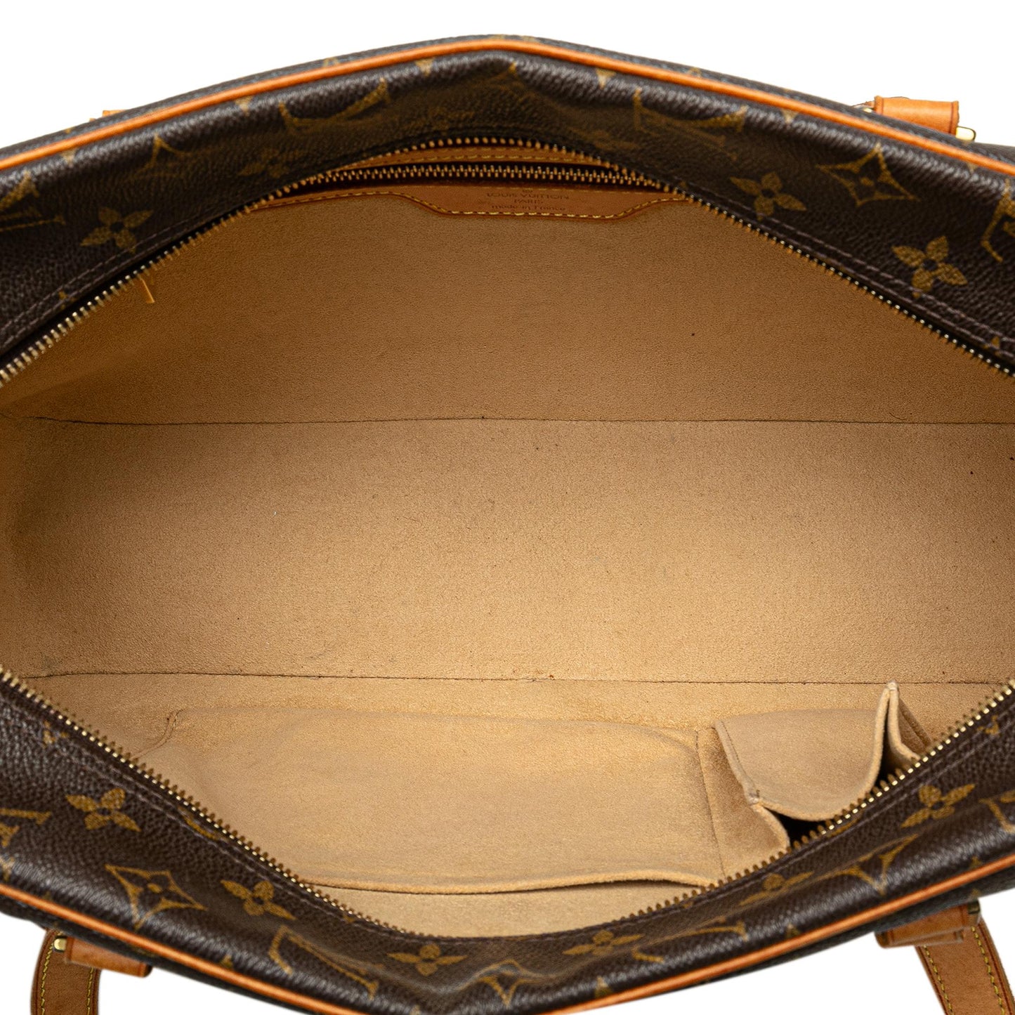 Louis Vuitton Monogram Cite GM (SHG-R0xLFp)