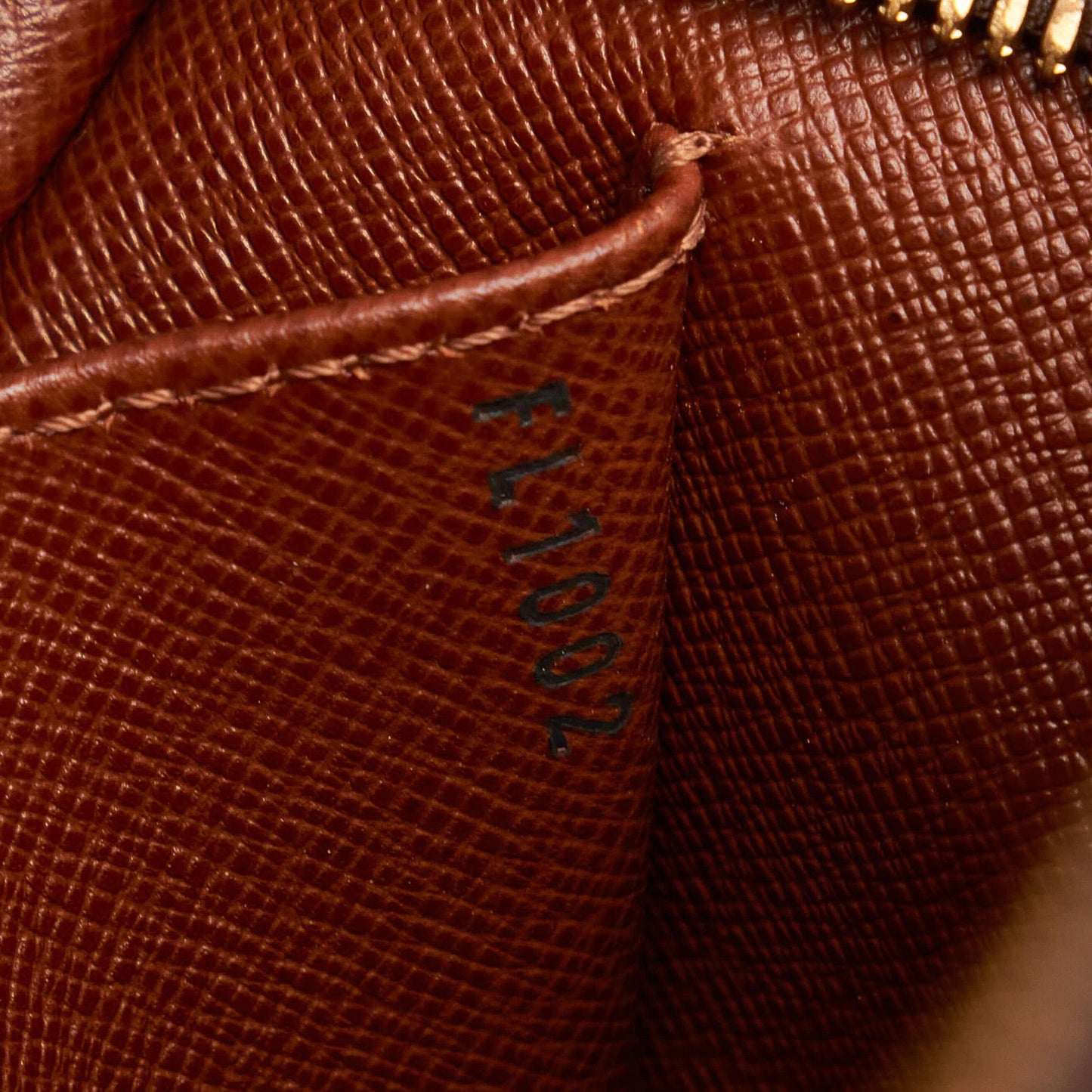 Louis Vuitton Monogram Cite MM (SHG-32742)