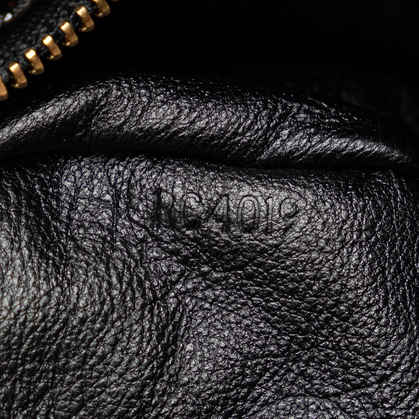 Louis Vuitton Monogram Coquette Pochette (SHG-S4Ifjb)