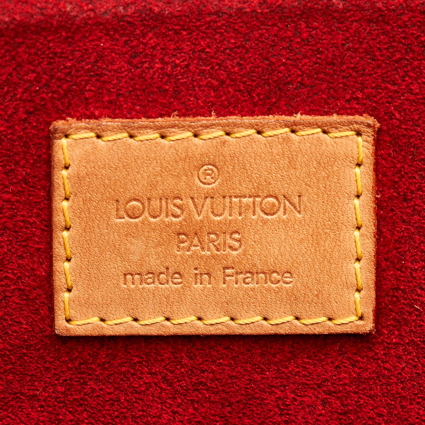 Louis Vuitton Monogram Coussin GM (SHG-X5wrOm)