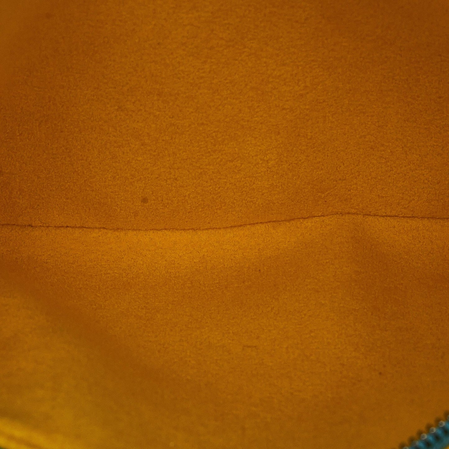 Louis Vuitton Monogram Coussin Pochette (SHG-BodNtQ)