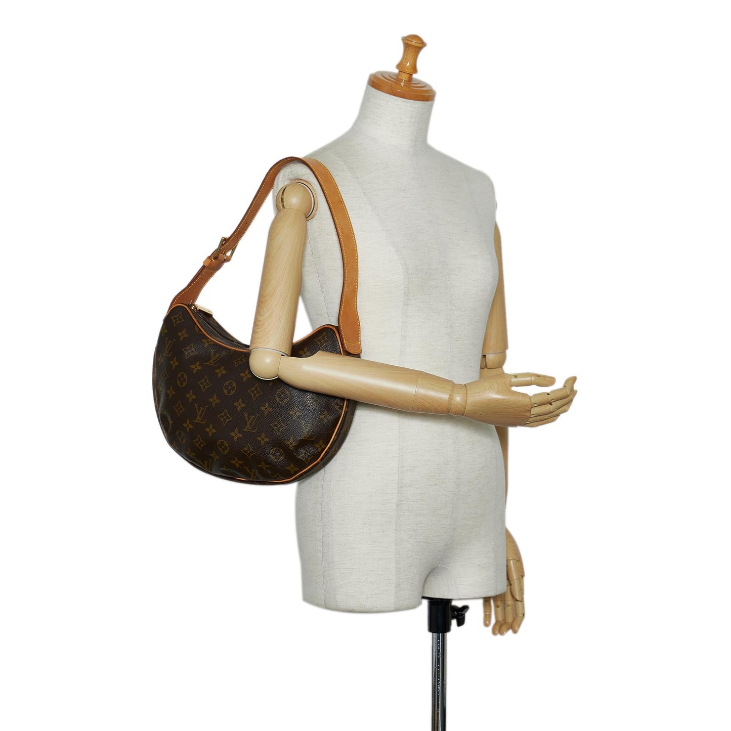Louis Vuitton Monogram Croissant MM (SHG-rx7Zhn)