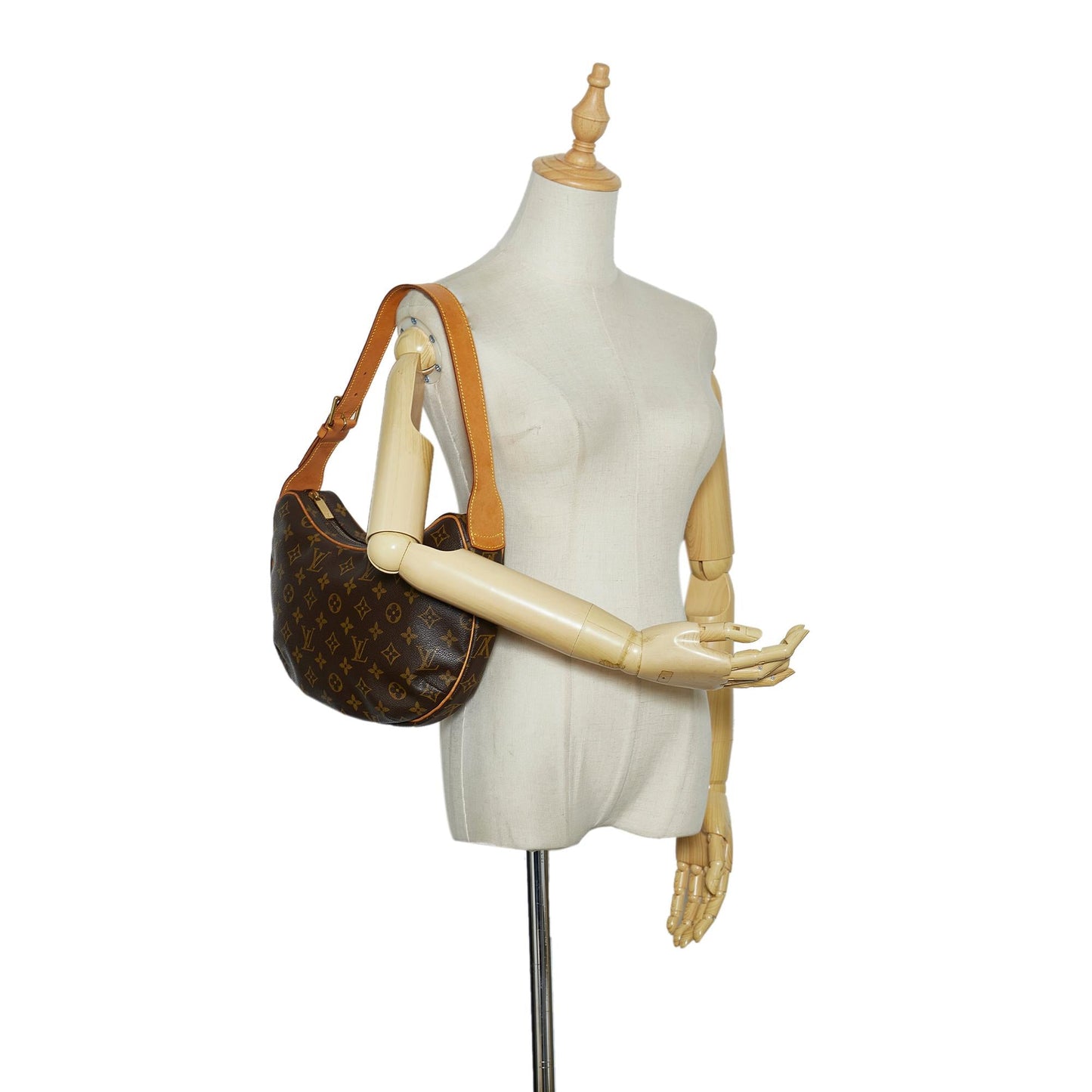 Louis Vuitton Monogram Croissant MM (SHG-aJ05eG)