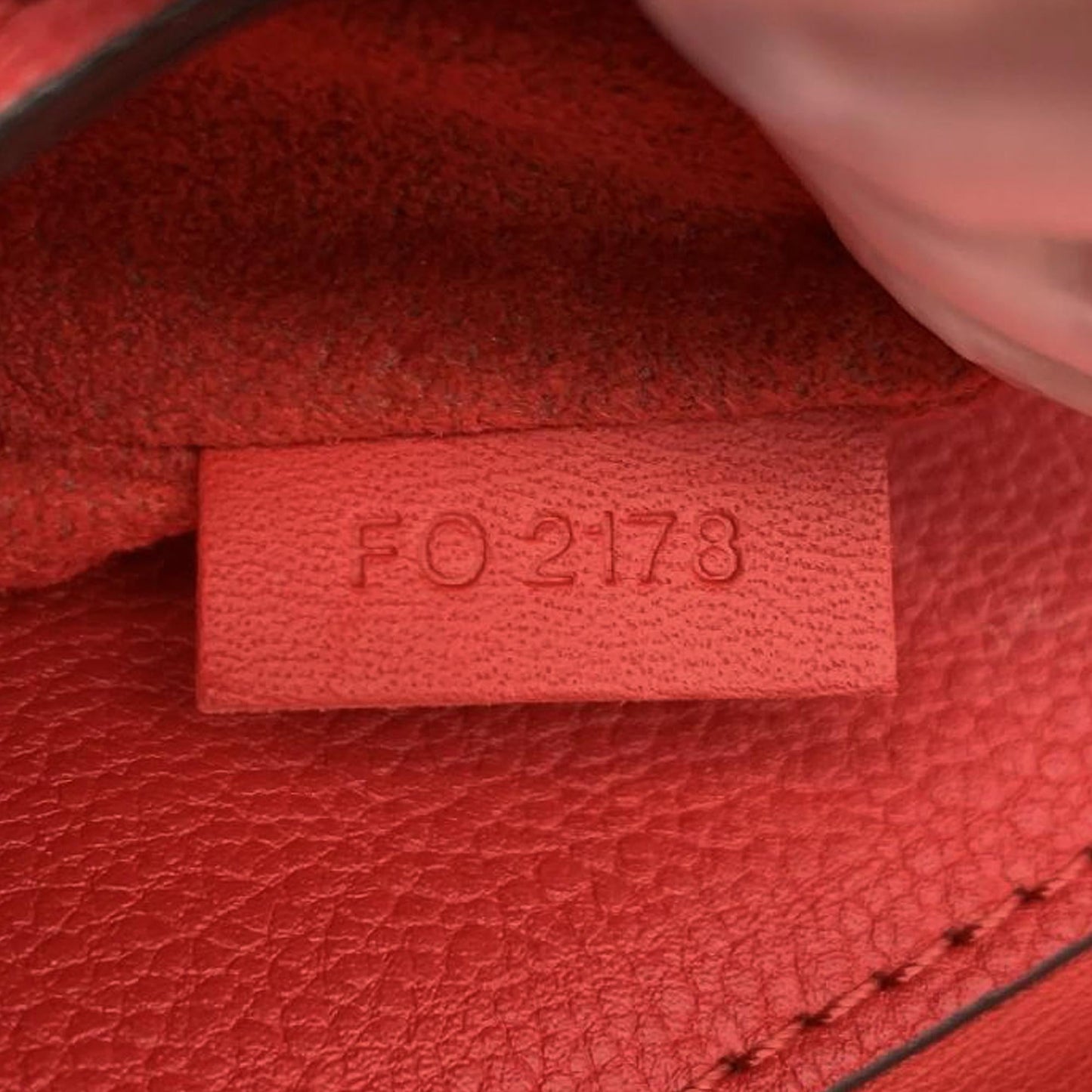 Louis Vuitton Monogram Cuir Plume Ecume Very Chain Bag