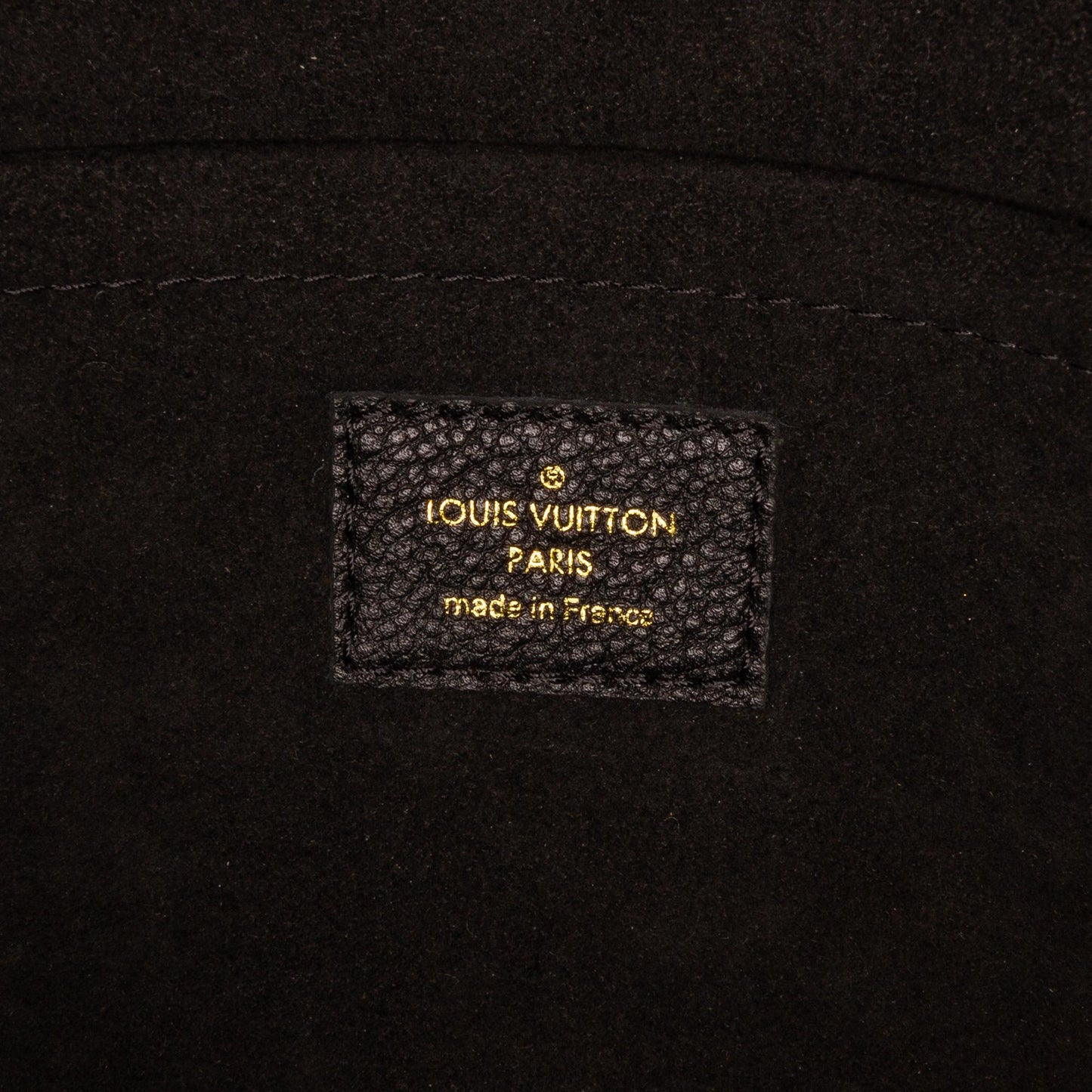 Louis Vuitton Monogram Daily Pouch (SHG-gztsSQ)