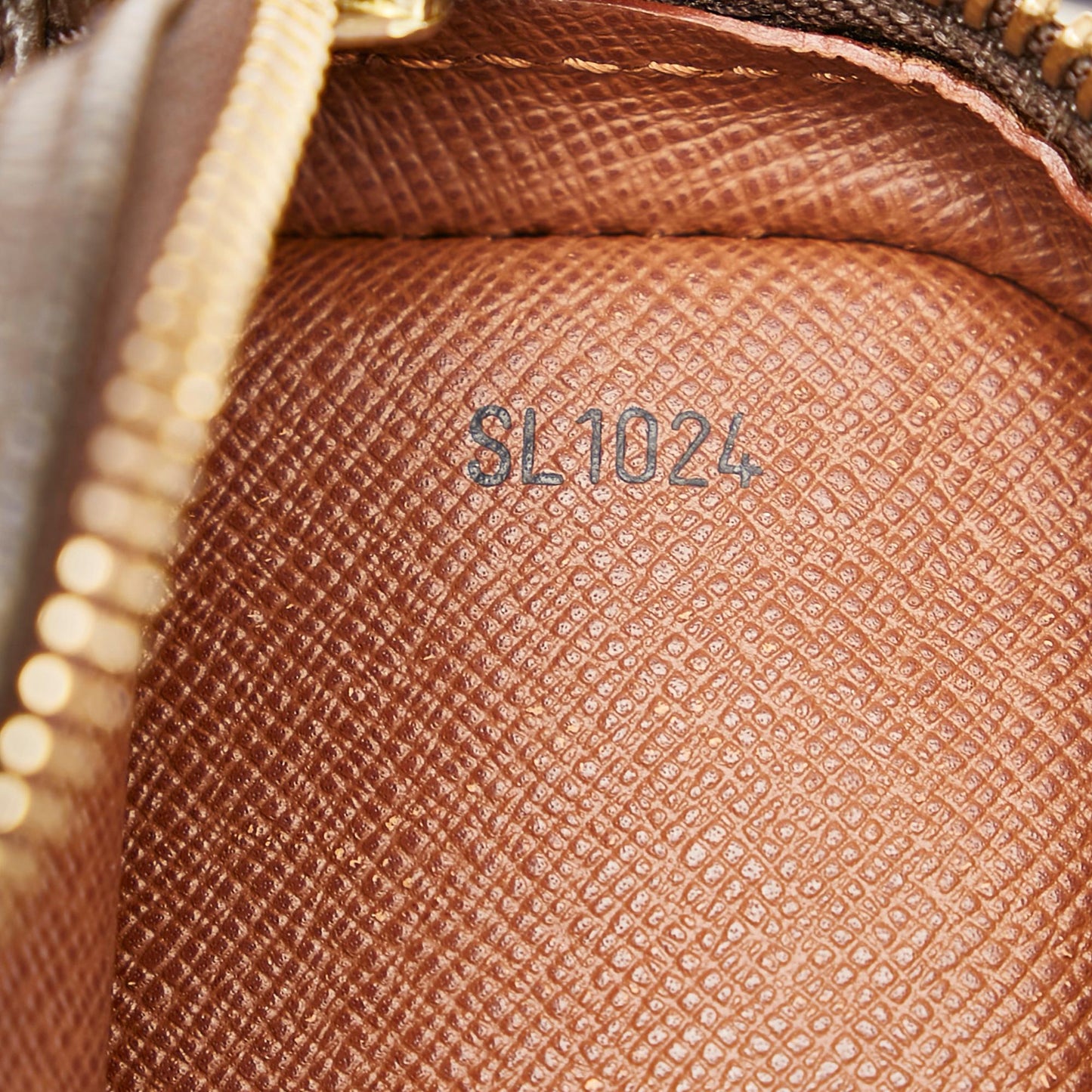 Louis Vuitton Monogram Danube (SHG-28245)