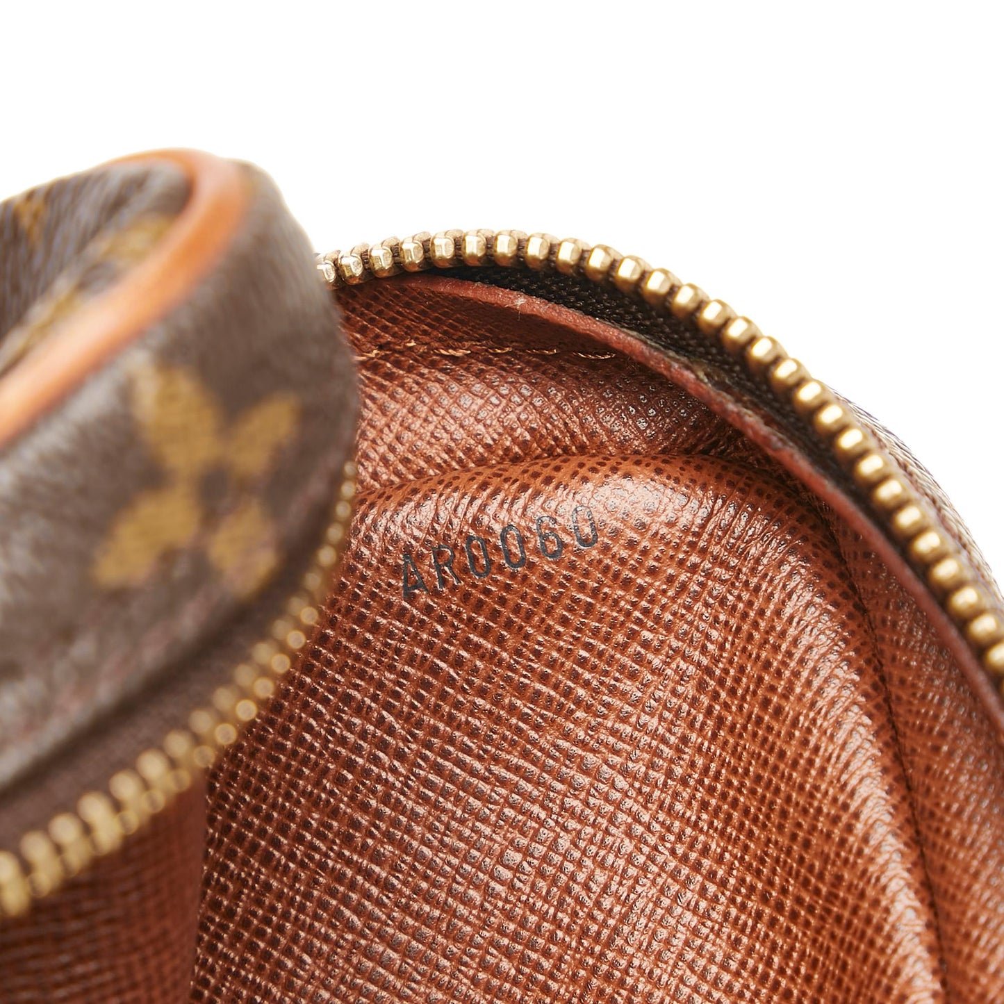 Louis Vuitton Monogram Danube (SHG-34086)