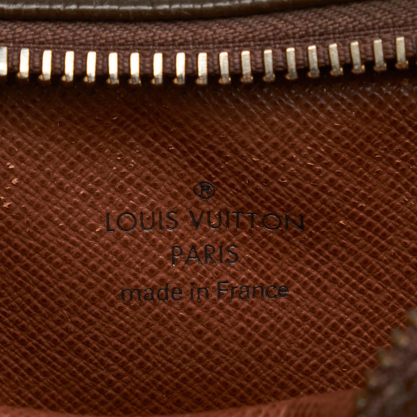 Louis Vuitton Monogram Danube (SHG-Xv2ioP)