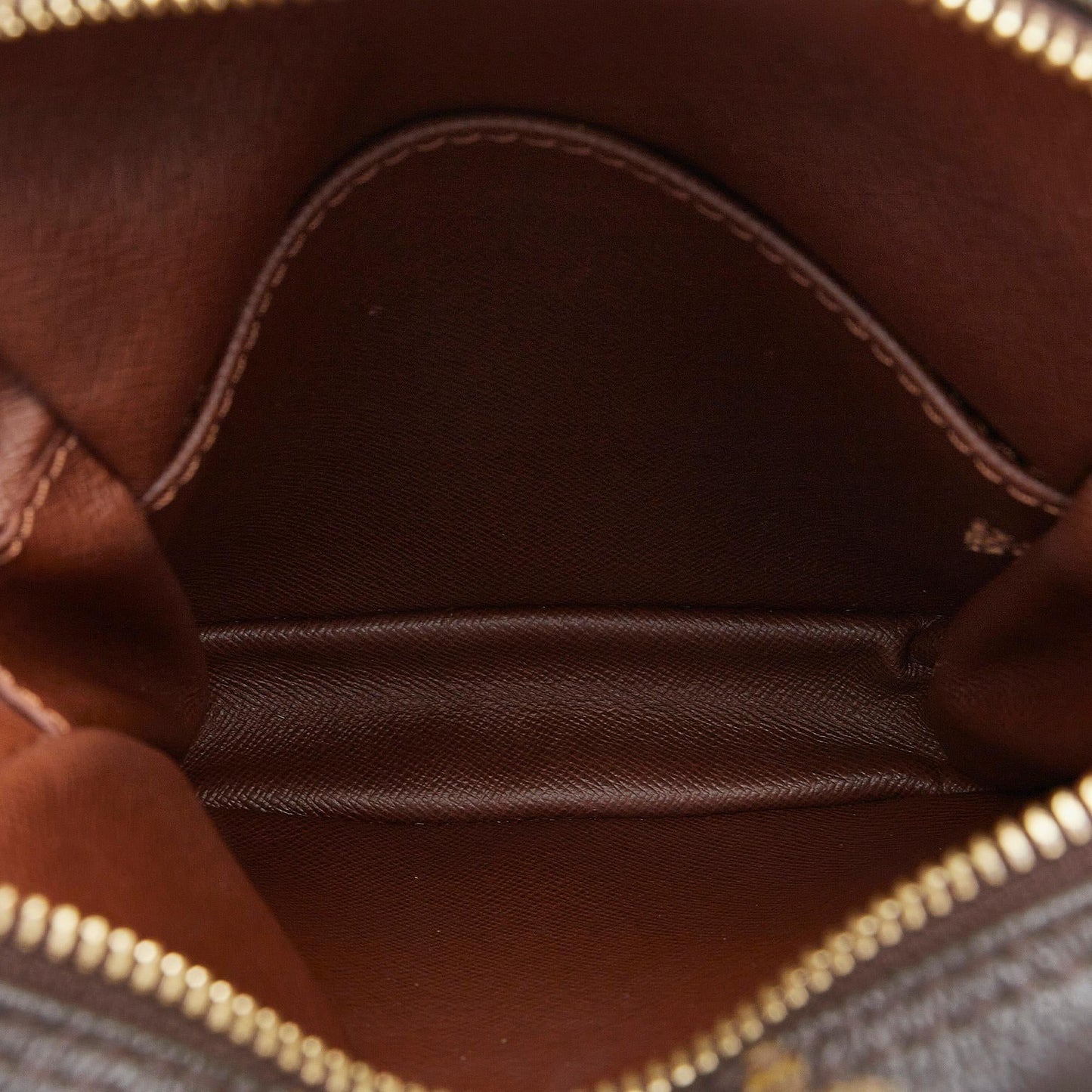 Louis Vuitton Monogram Danube (SHG-IGe484)