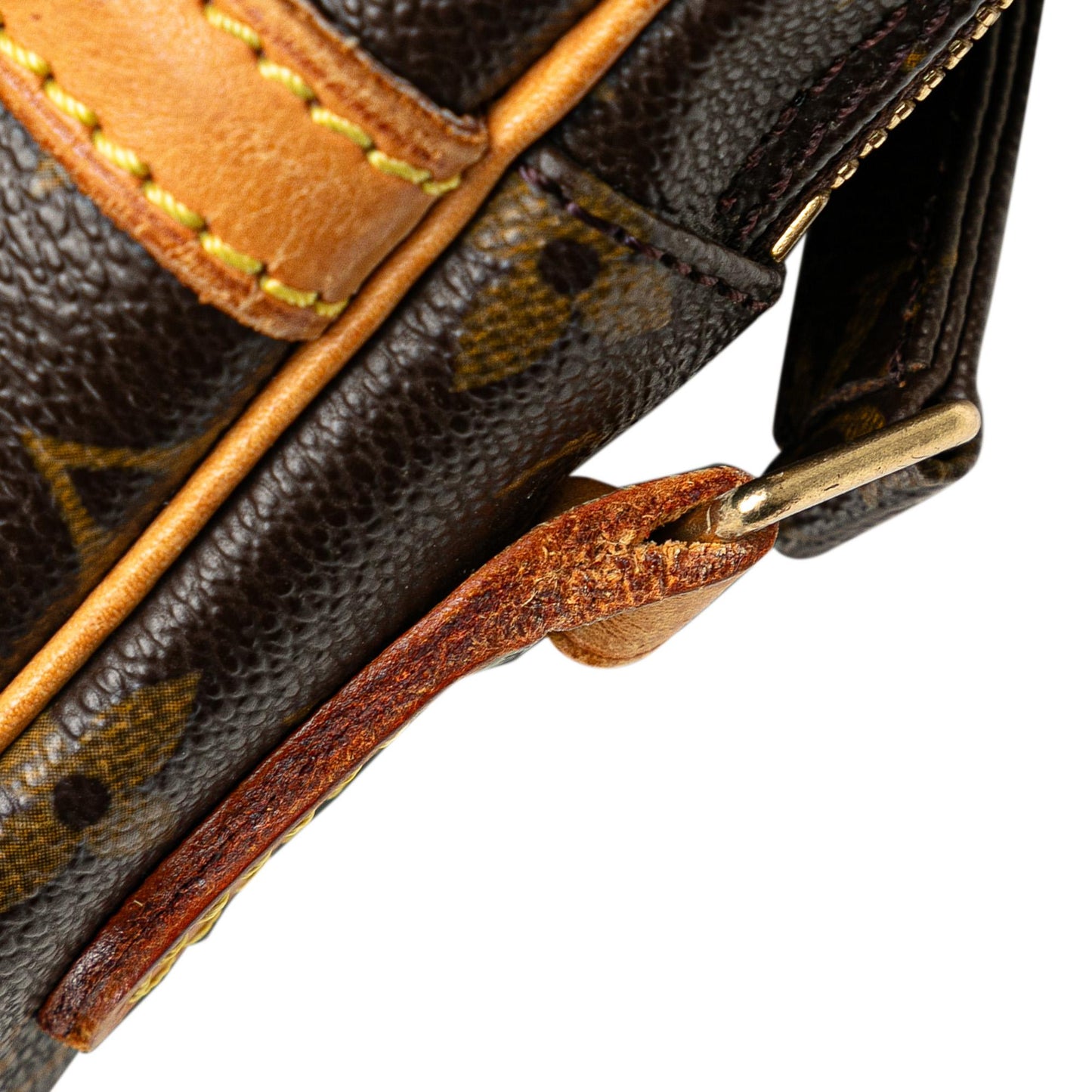 Louis Vuitton Monogram Danube (SHG-KFUQ7I)