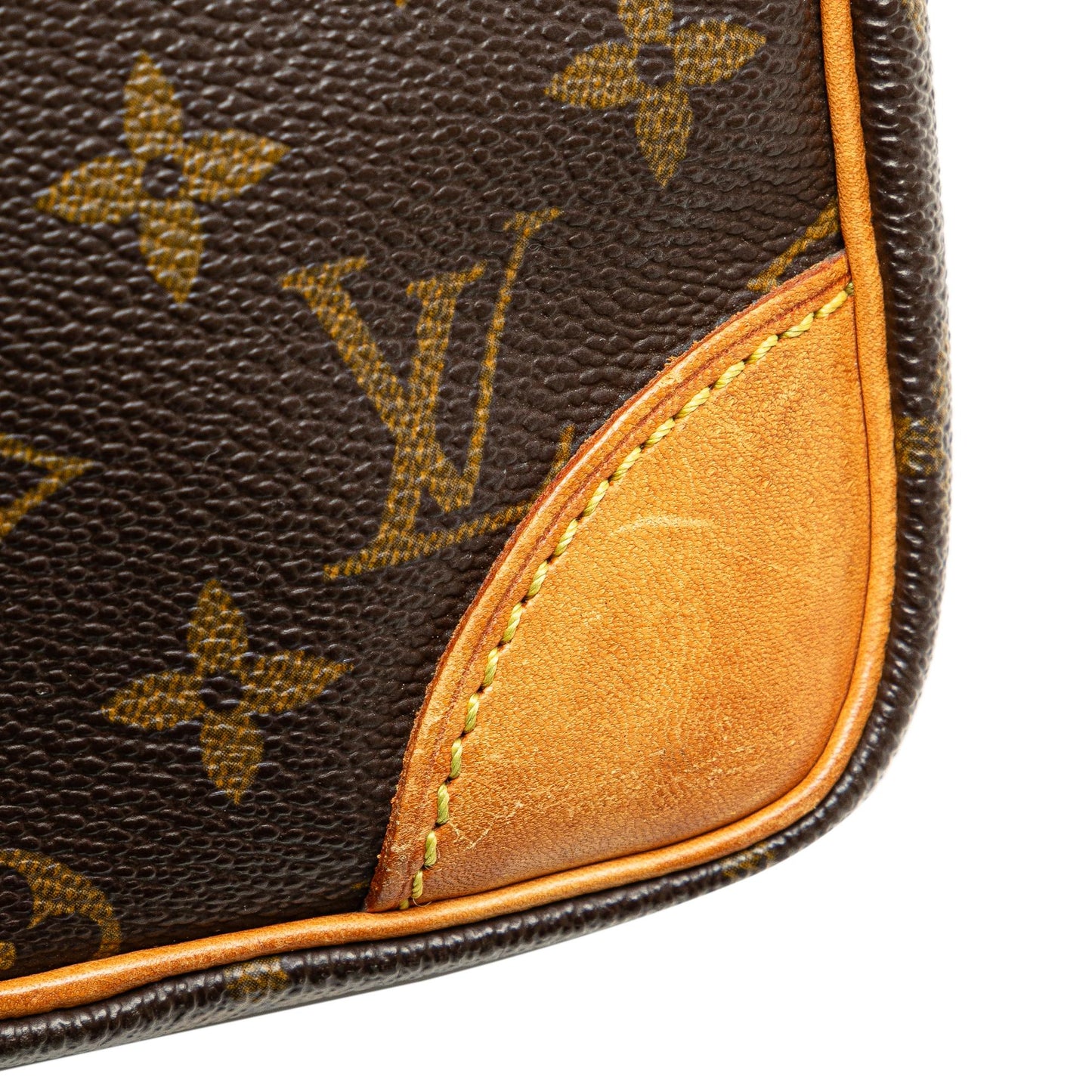 Louis Vuitton Monogram Danube (SHG-6OTtHx)