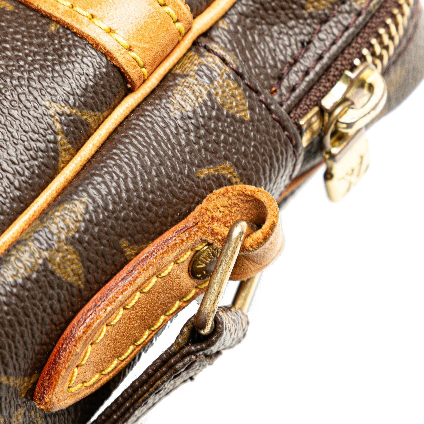 Louis Vuitton Monogram Danube (SHG-Ysa0Xv)