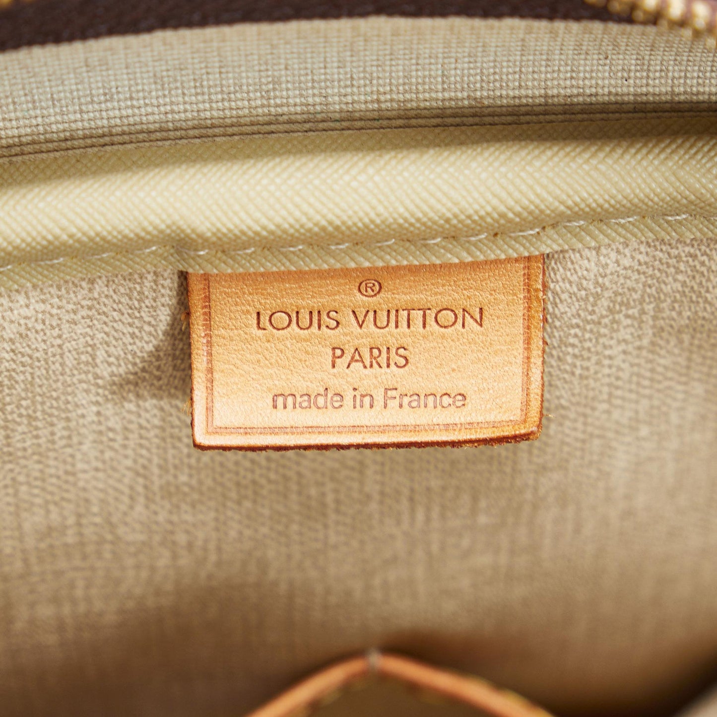 Louis Vuitton Monogram Deauville (SHG-ev3xVD)