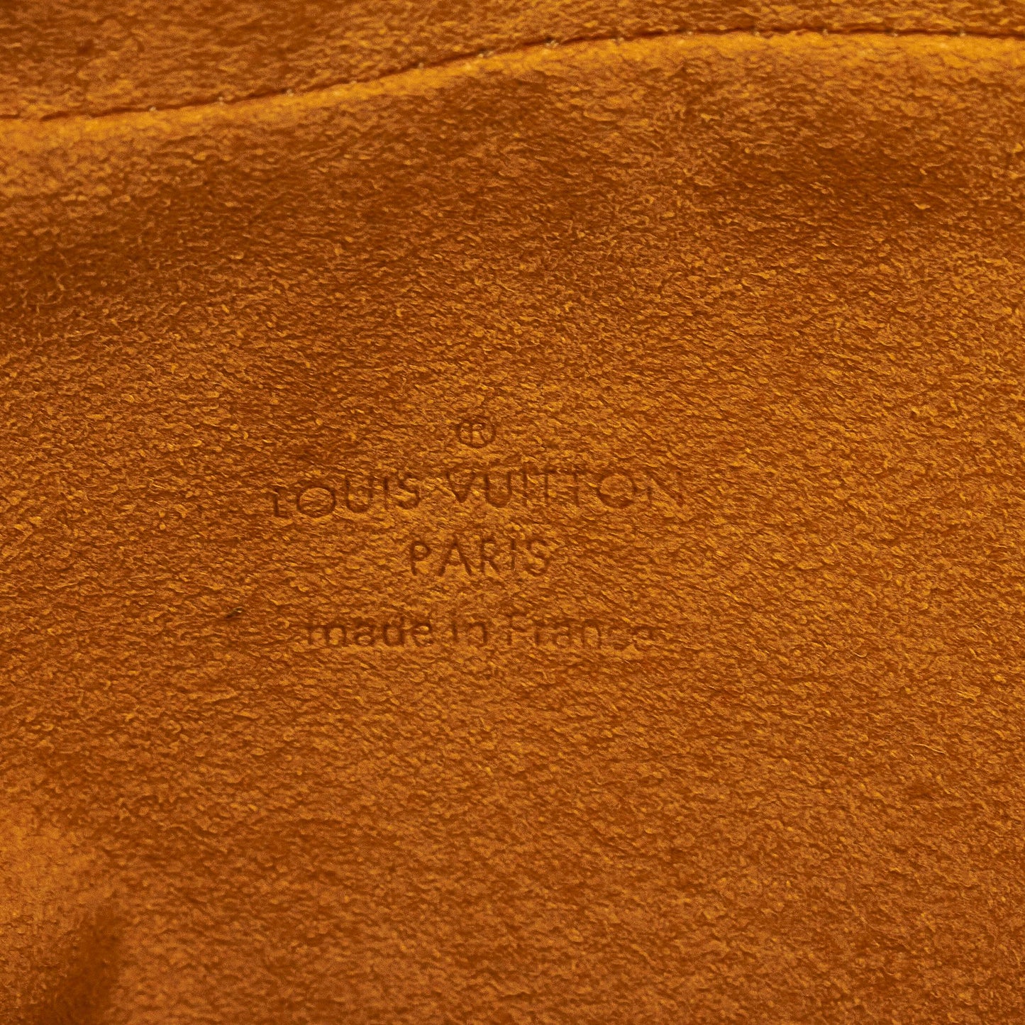 Louis Vuitton Monogram Denim Camera Bag (SHG-ykQse0)
