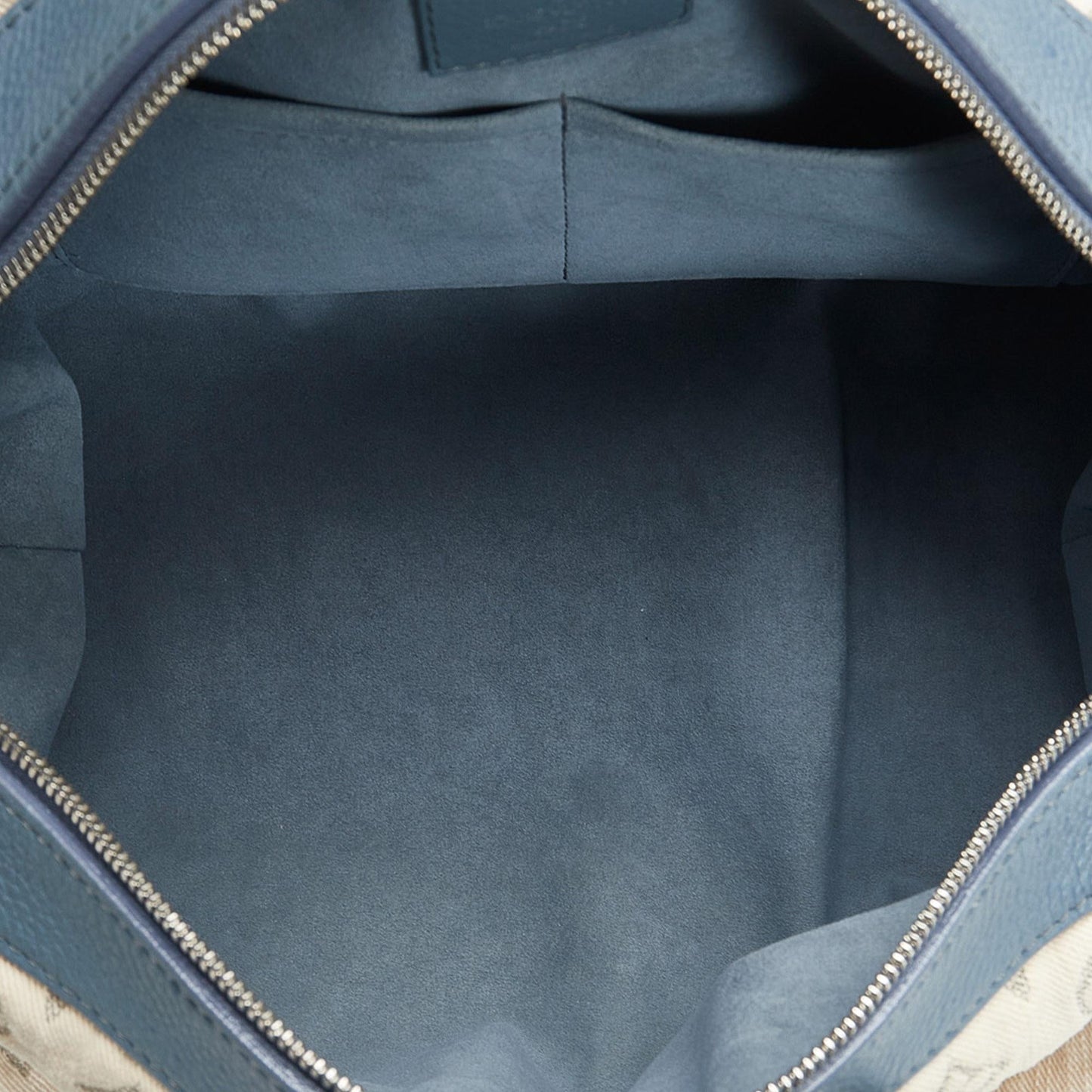 Louis Vuitton Monogram Denim Speedy Round GM (SHG-hkKBS6)