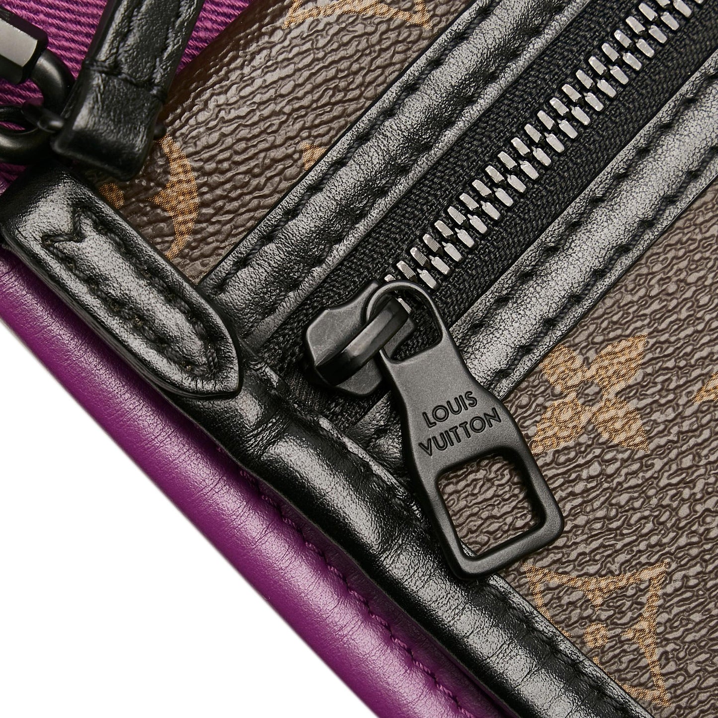 Louis Vuitton Monogram Double Flat Messenger (SHG-JzZrFz)