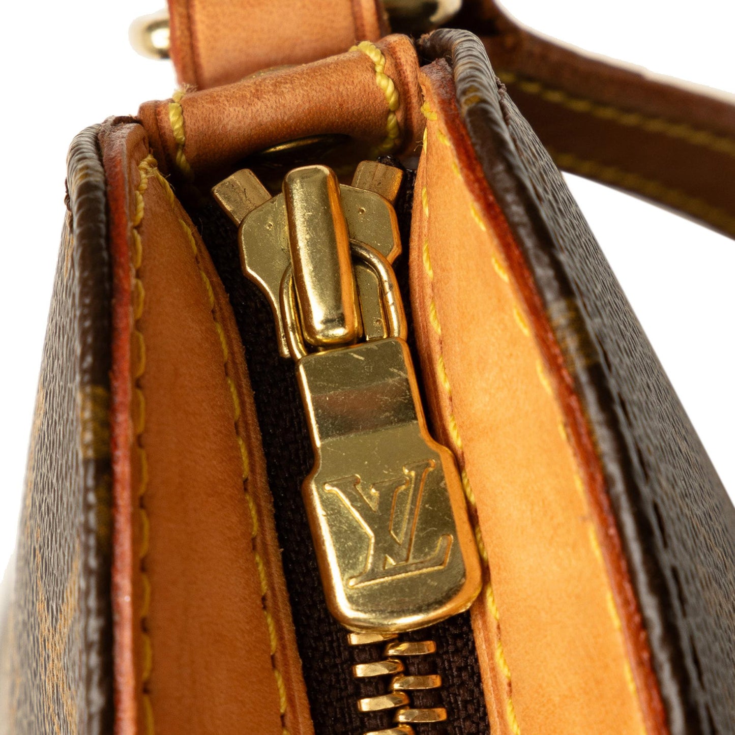 Louis Vuitton Monogram Drouot (SHG-SQZnoD)